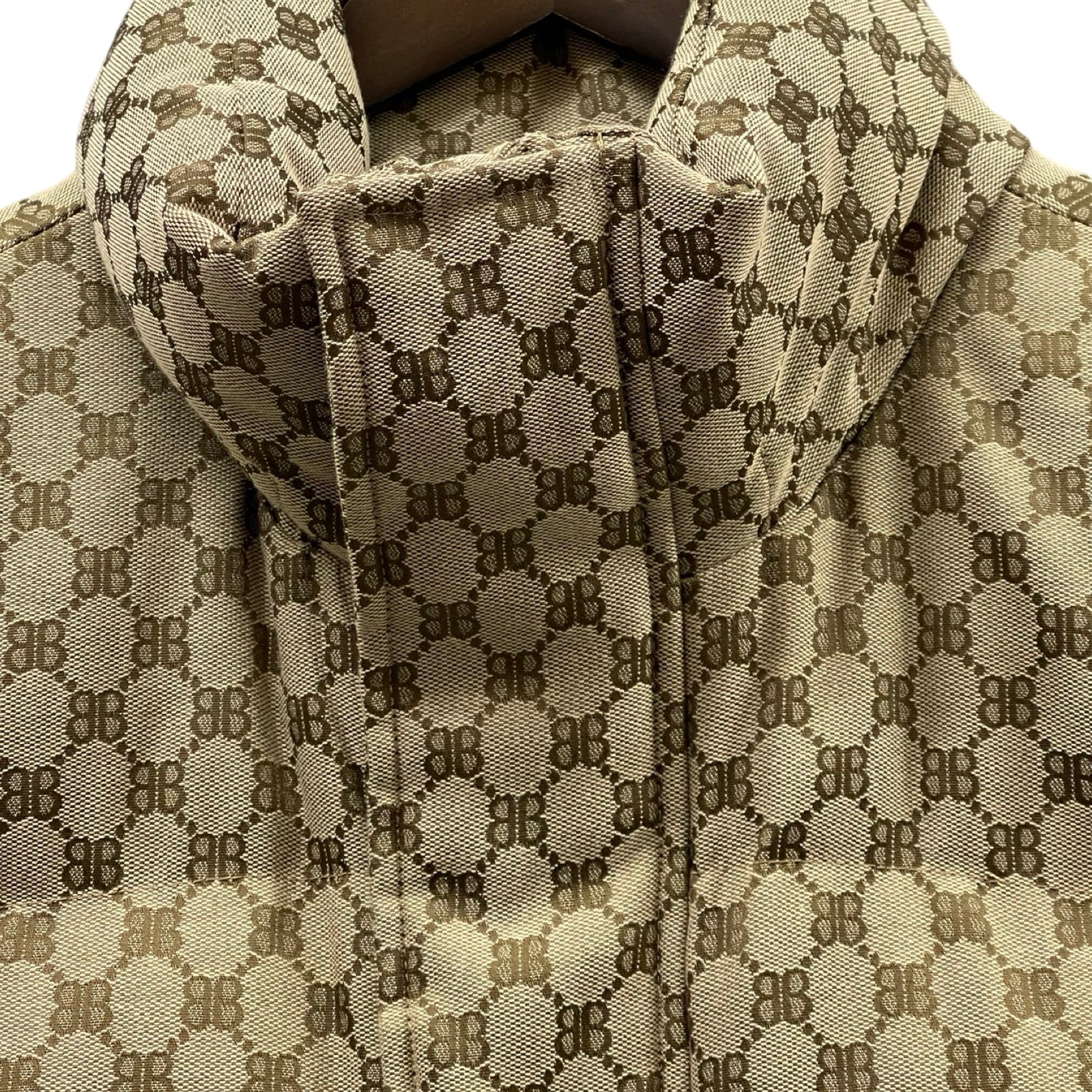 GUCCI × BALENCIAGA 2021AW The Hacker Project Cocoon Puffer Down Vest 681886 TL053 Size 44