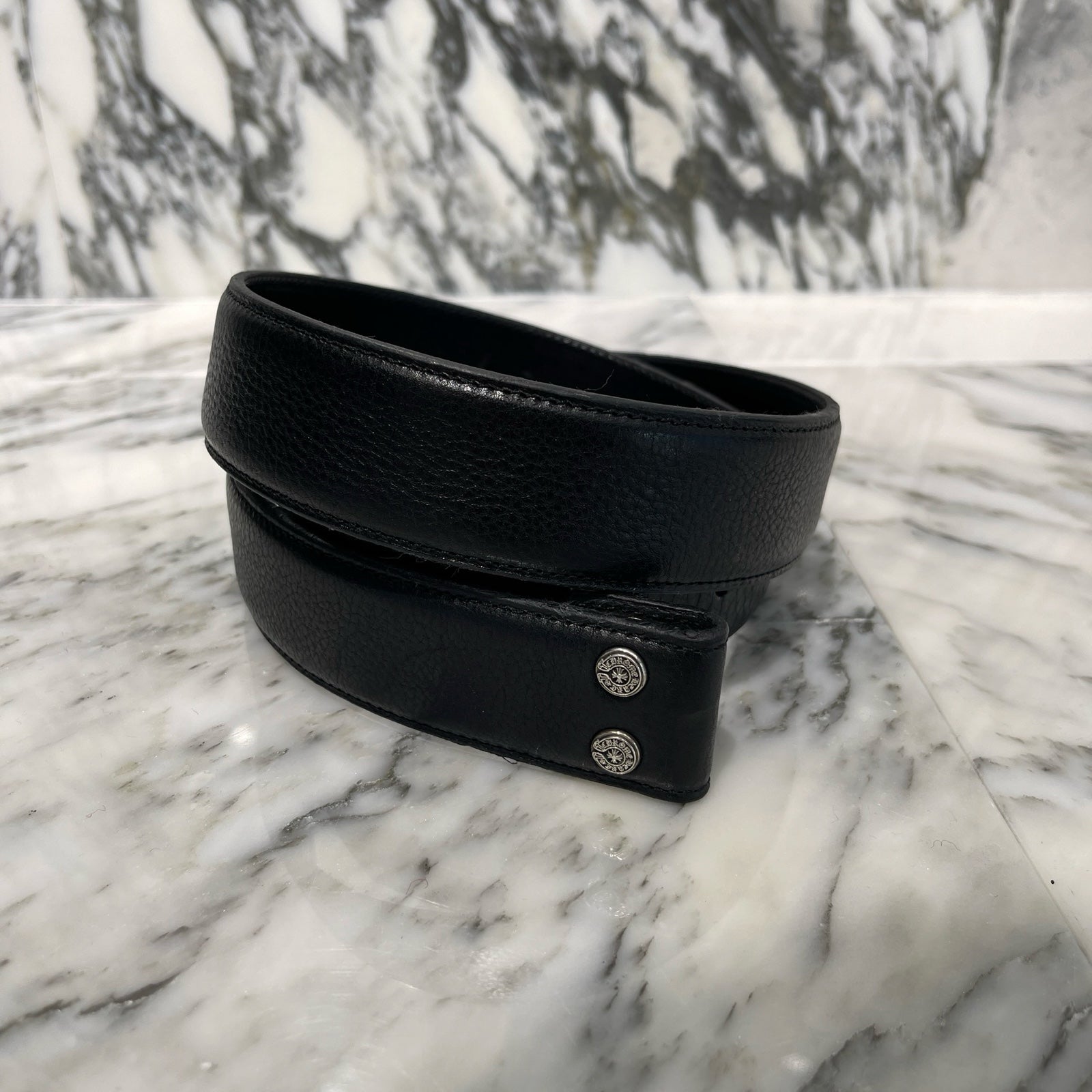 CHROMEHEARTS クロムハーツ スクロールレーベルリベット レザーベルト CHROME HEARTS Scroll Label Rivets Leather Belt Size 32
