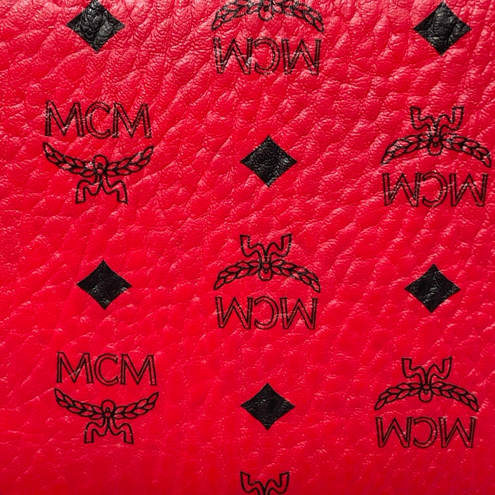 MCM Mini Clutch Novelty Poach エムシーエム ミニクラッチ ノベルティポーチ
