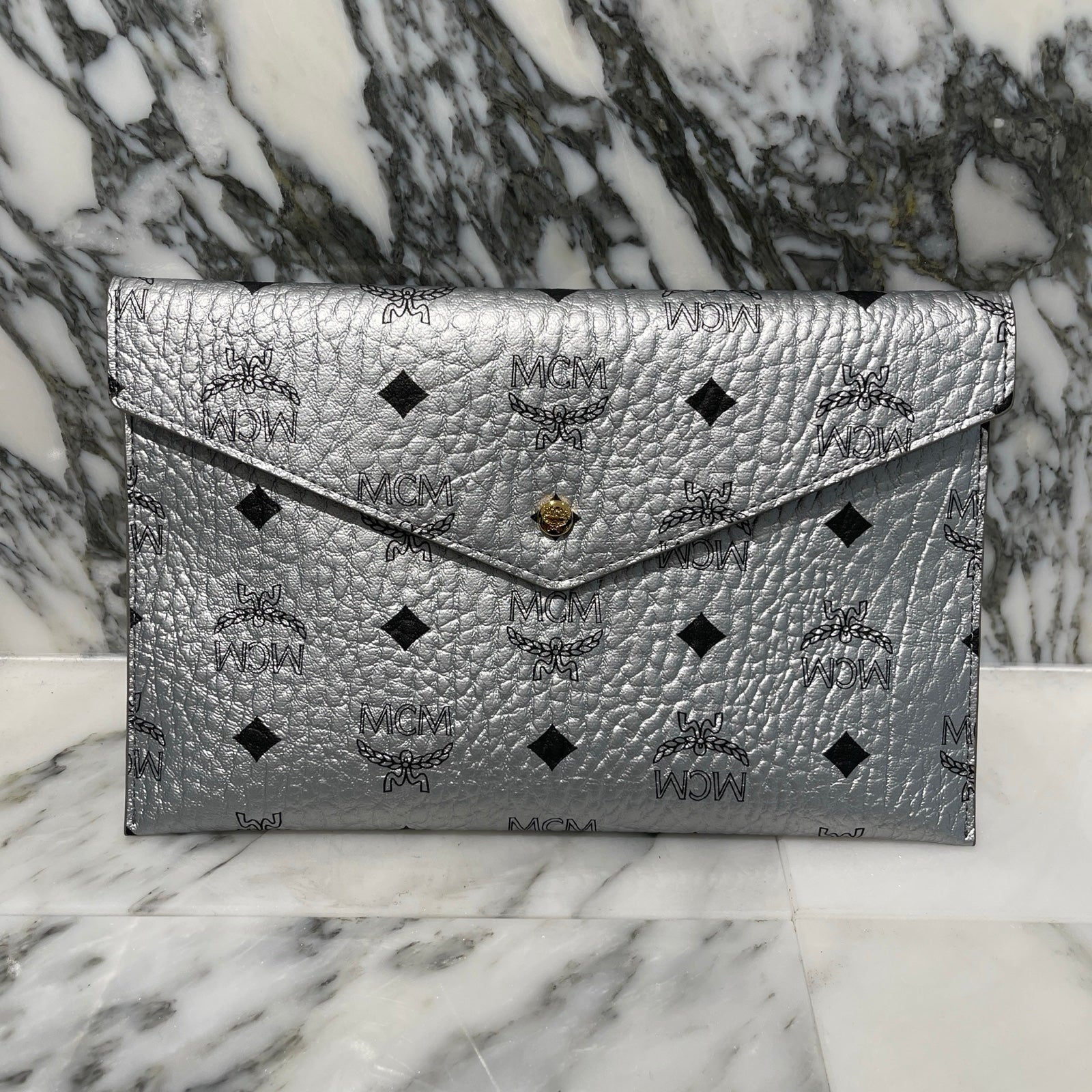 MCM Mini Clutch Novelty Poach エムシーエム ミニクラッチ ノベルティポーチ