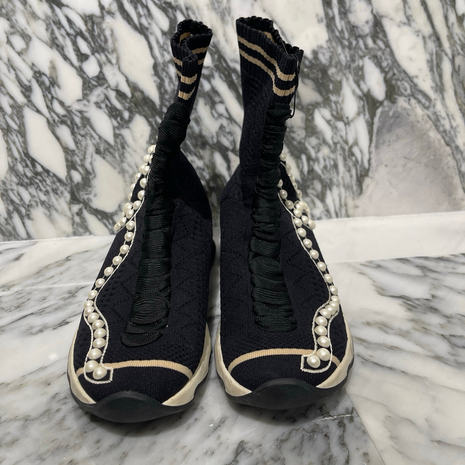 FENDI Black Knit Fabric Pearl Embellished Slip On High Top Sneakers Size 37(23.5cm) フェンディ ブラックニット フェイクパール装飾 スリッポン ハイトップ スニーカー サイズ37(23.5cm)