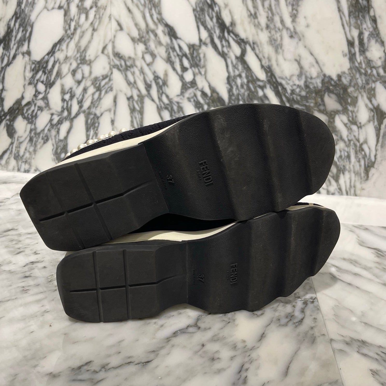 FENDI Black Knit Fabric Pearl Embellished Slip On High Top Sneakers Size 37(23.5cm) フェンディ ブラックニット フェイクパール装飾 スリッポン ハイトップ スニーカー サイズ37(23.5cm)