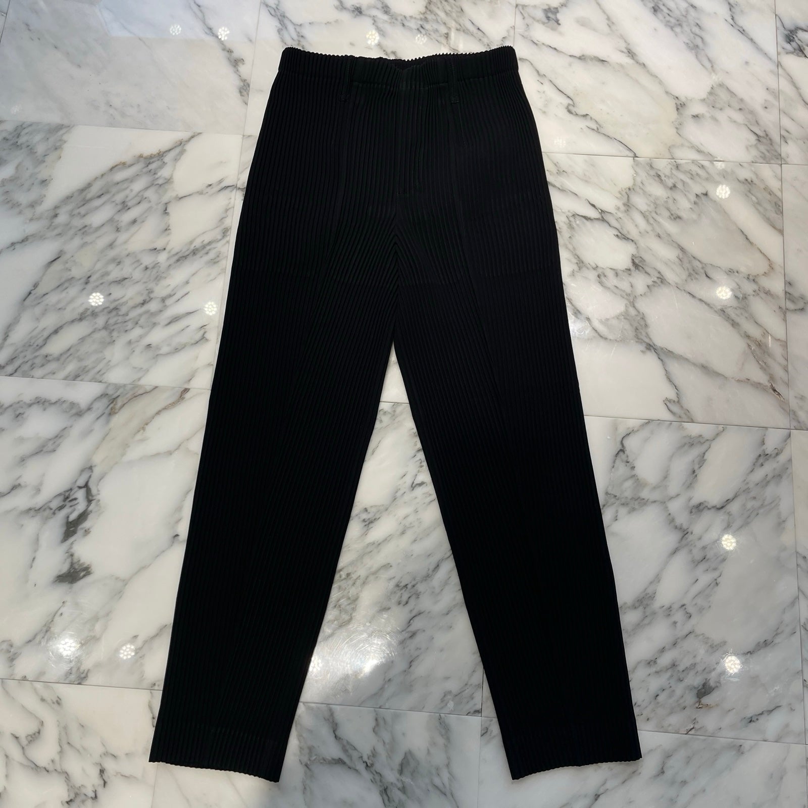 HOMME PLISSE ISSEY MIYAKE Tapered Pleat Pants 2 HP31FF055 Size 2 オムプリッセ イッセイミヤケ テーパード プリーツ パンツ サイズ2