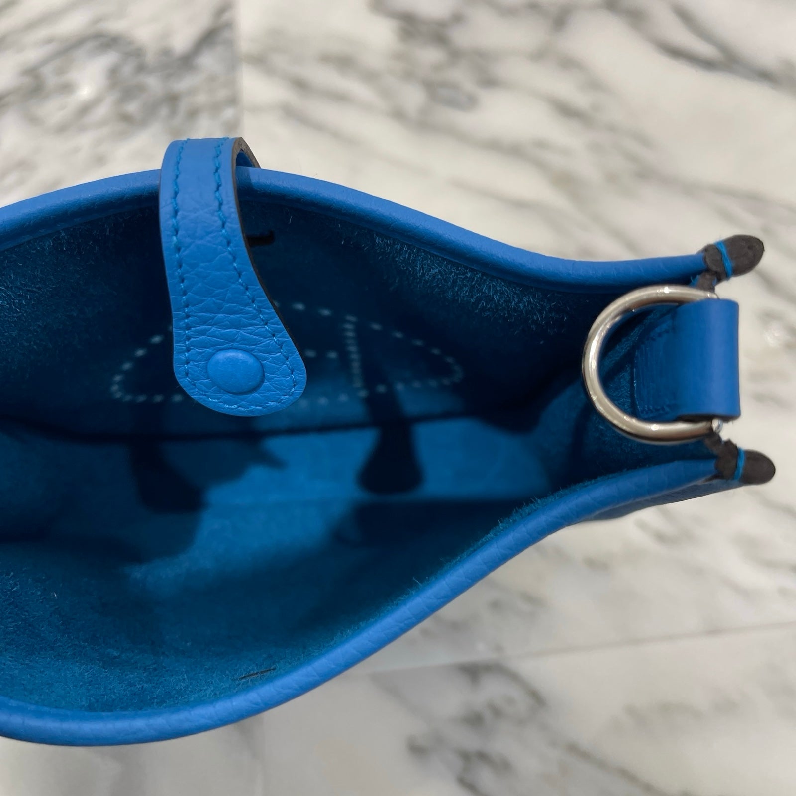 HERMES Evelyne TPM Mykonos Shoulder Bag W刻印（2024）エルメス エブリン TPM ミコノス ヴォーエプソン ショルダーバッグ