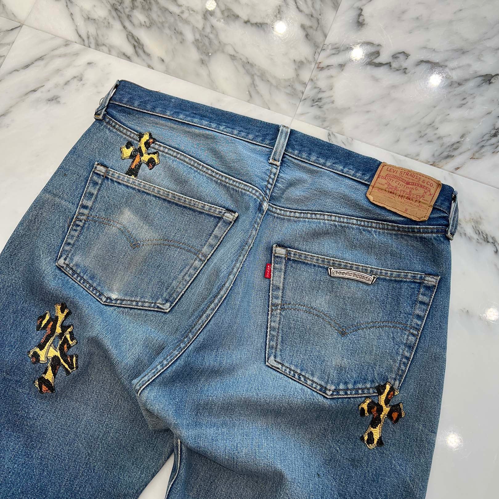 CHROME HEARTS × Levi's 501 VNTG Patent Leopard Leather Cross Patch Jeans Size 33 クロムハーツ × リーバイス 501 ヴィンテージ パテント レオパード レザークロスパッチ ジーンズ デニムパンツ サイズ33
