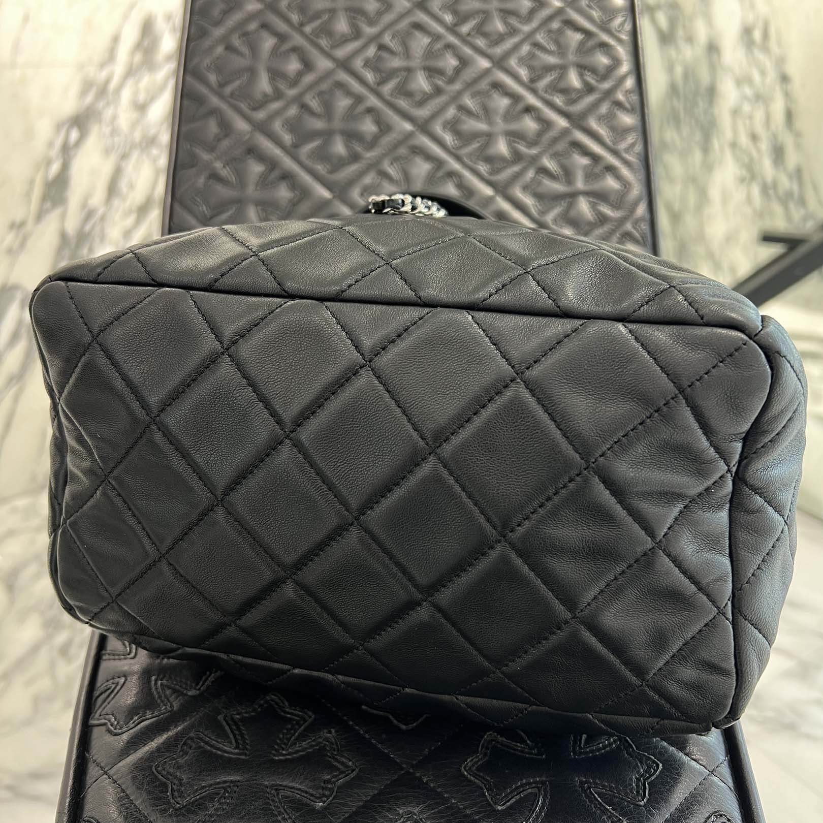 CHANEL Matelassé Lambskin Chain Leather Shoulder Bag シャネル マトラッセ ラムスキン チェーンレザーショルダーバッグ