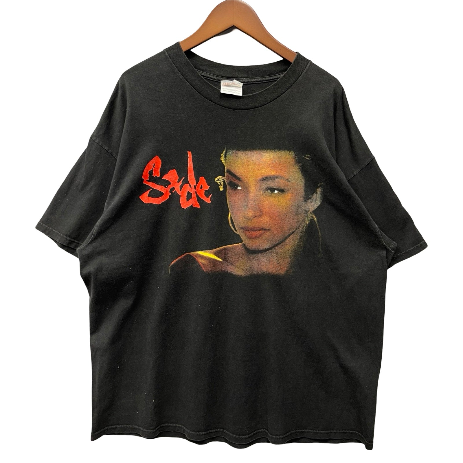 Vintage 00's Sade Lovers Rock Tour 2001 S/S Tee Size XXL