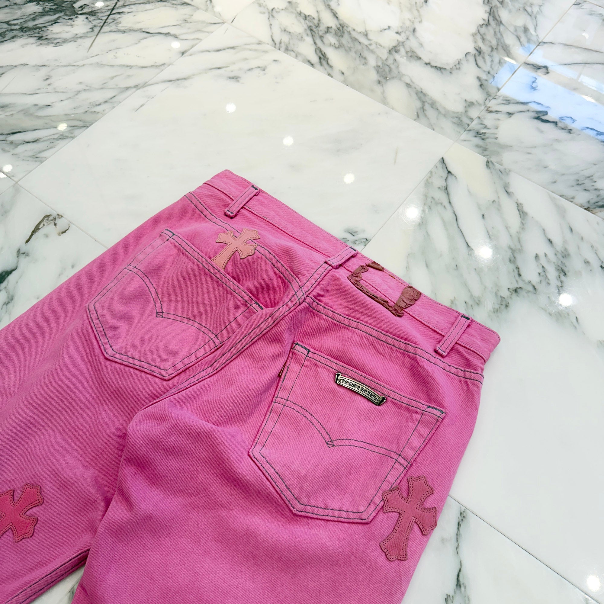 CHROME HEARTS × Levi's VNTG Pink Cross Leather Patch Denim Pants Size 30 クロムハーツ × リーバイス ヴィンテージ ピンククロス レザーパッチ デニムパンツ ジーンズ サイズ30