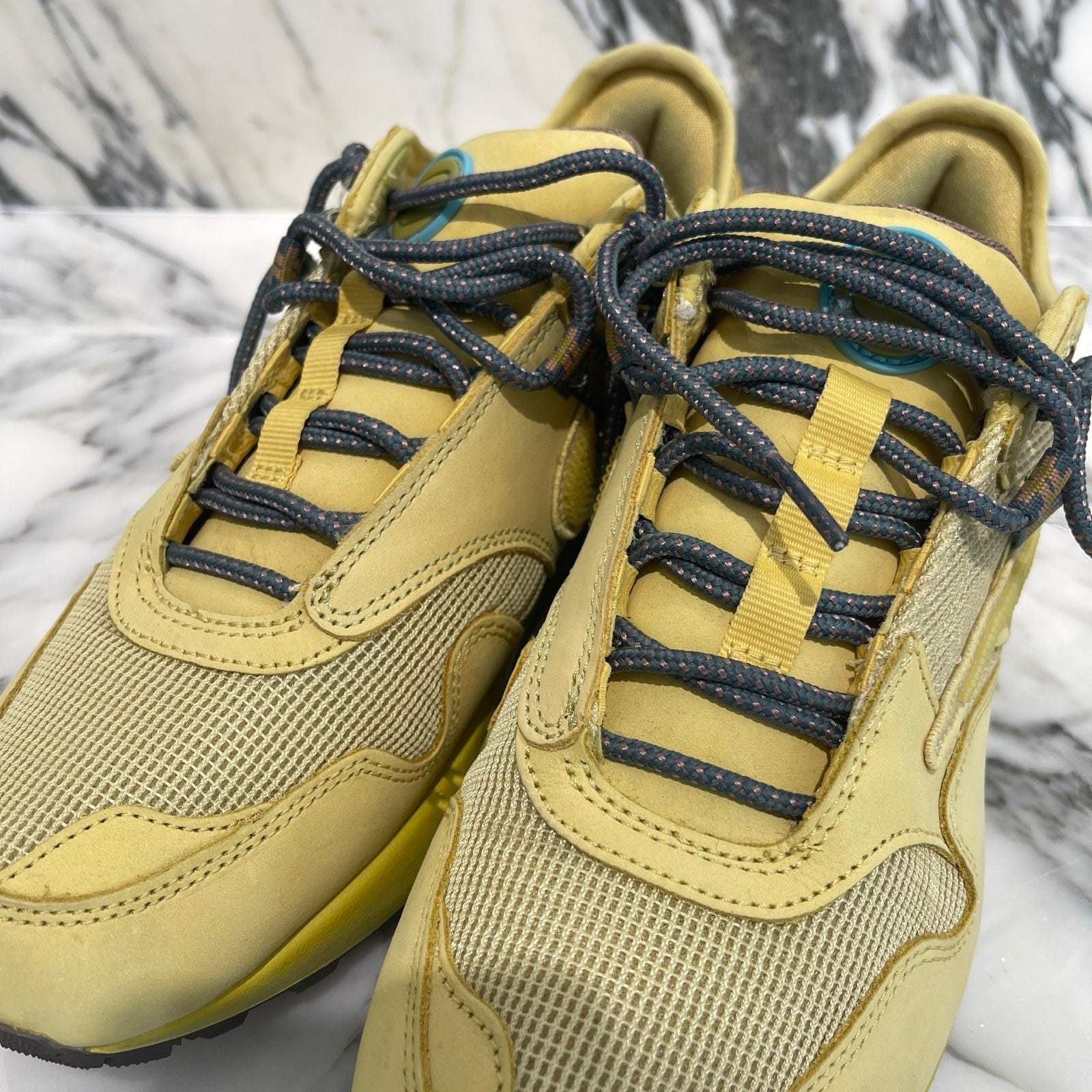 NIKE × Travis Scott 2022SS Air Max 1 "CACT.US Gold" DO9392-700 Size US9（27cm）