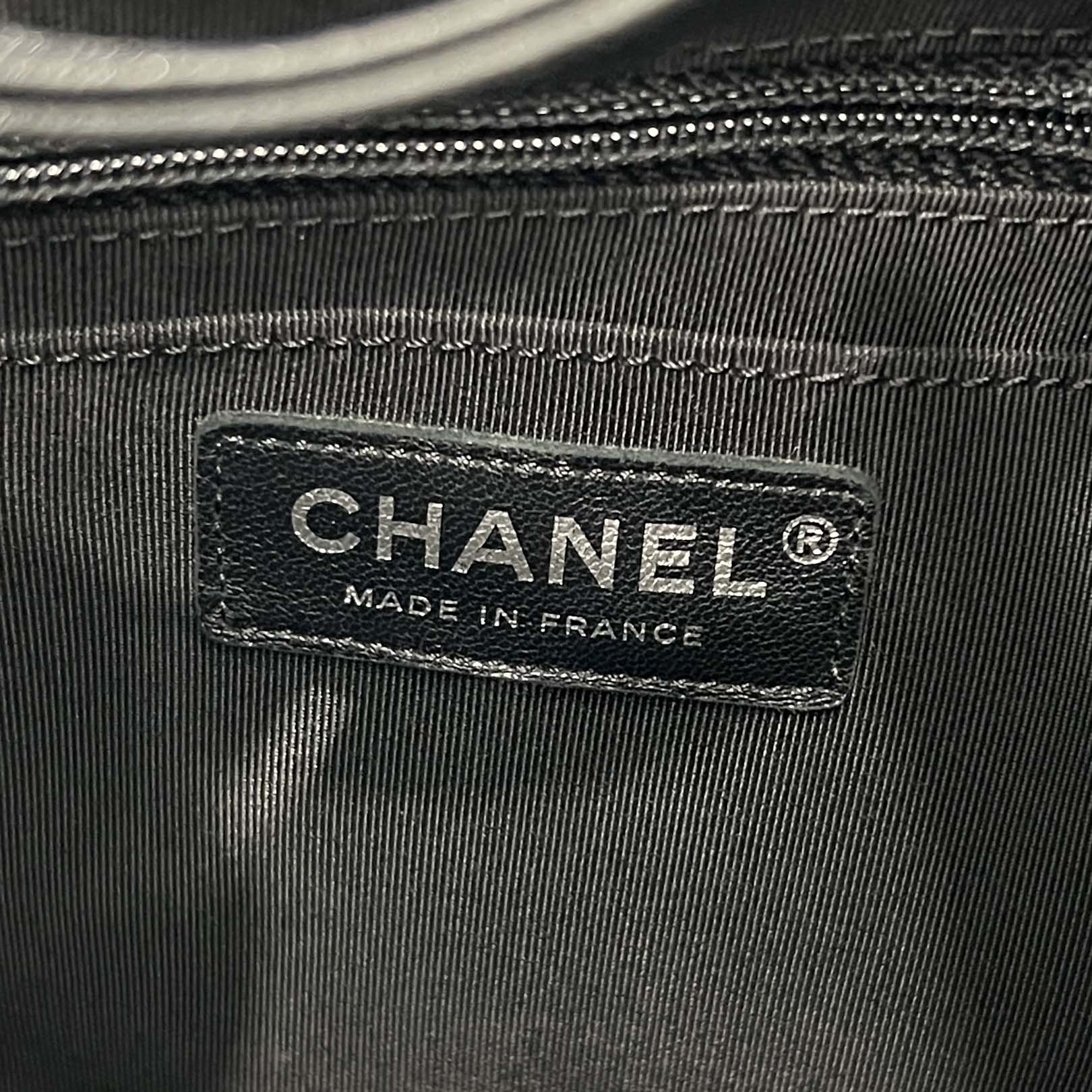 CHANEL Matelassé Lambskin Chain Leather Shoulder Bag シャネル マトラッセ ラムスキン チェーンレザーショルダーバッグ