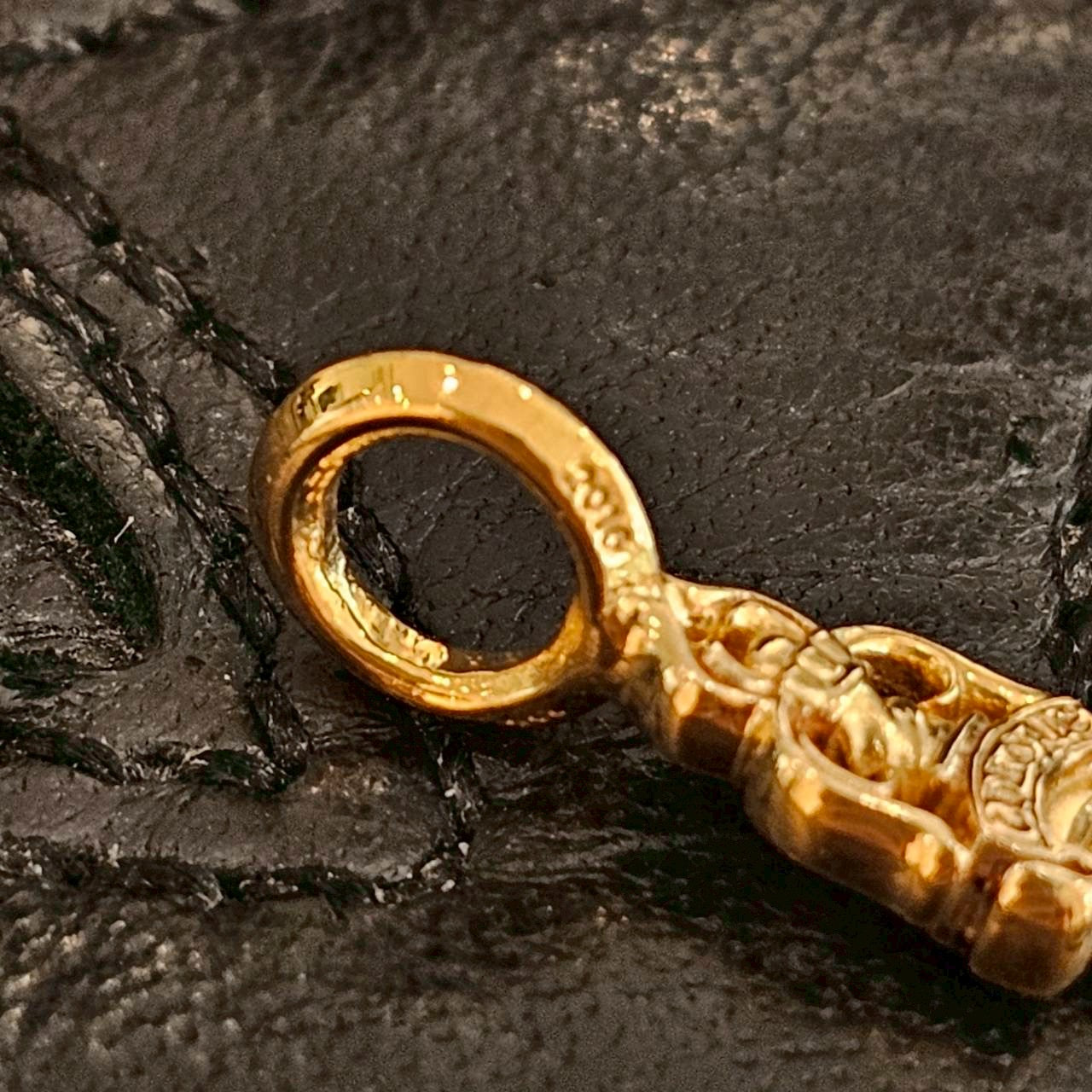 クロムハーツ　ダガーv2 CHROME HEARTS 22K Stack Charm Dagger V2 クロムハーツ 22K