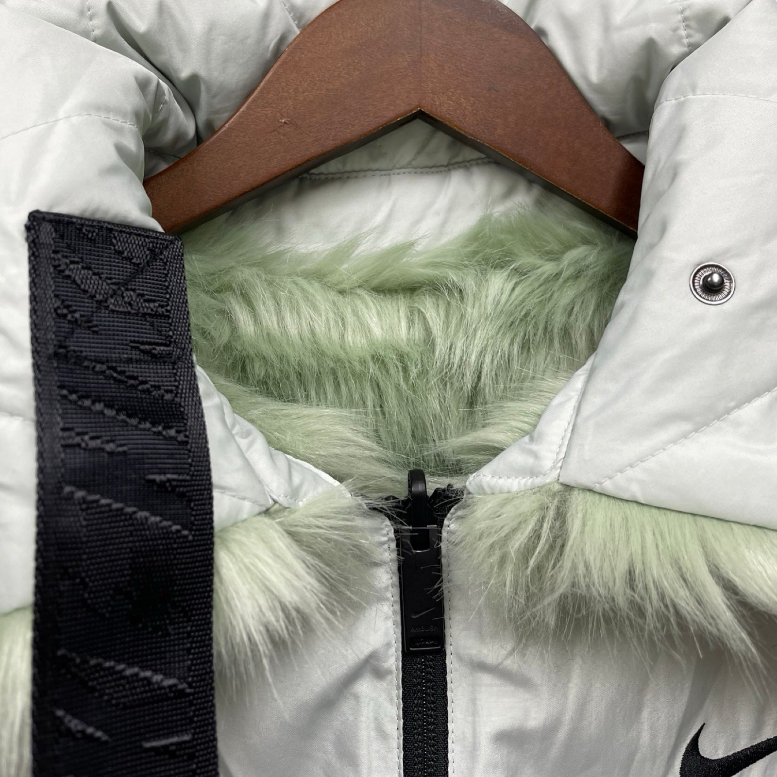 NIKE × AMBUSH 2018AW Reversible Faux Fur Jacket Size S