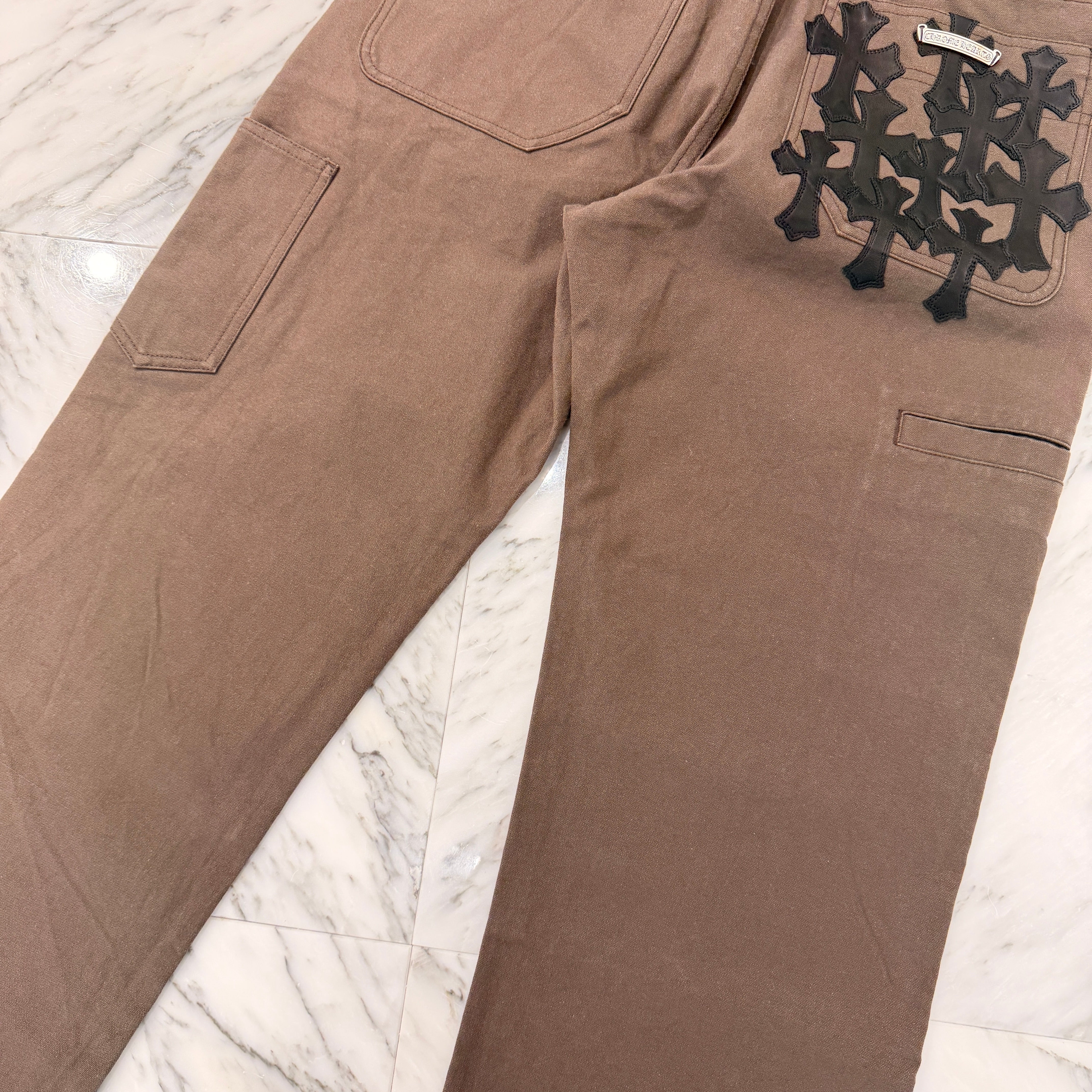 CHROME HEARTS Cemetery Cross Leather Patch Cotton Cargo Pants Size 31 クロムハーツ セメタリー クロス レザー パッチ コットン カーゴ パンツ ブラウン サイズ31
