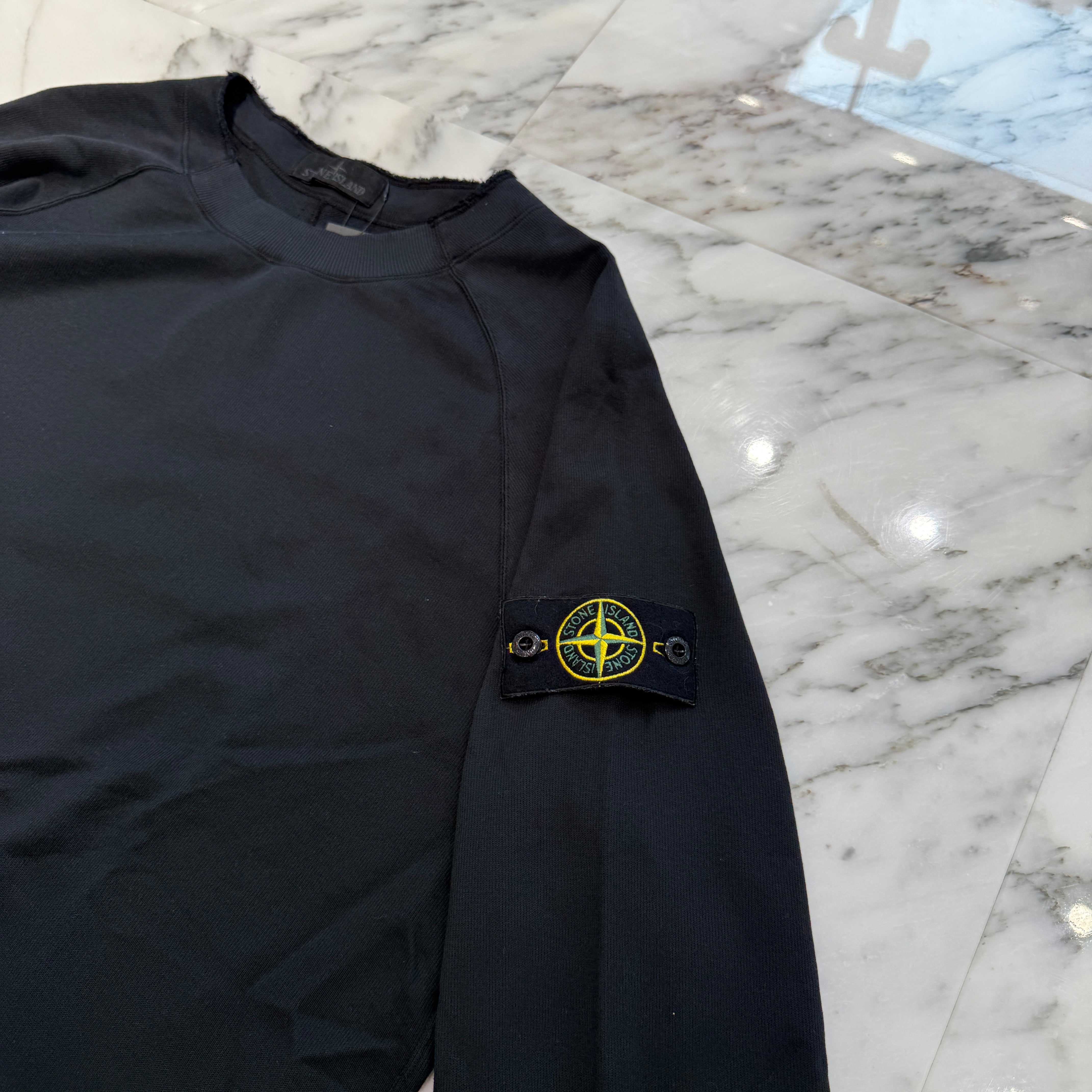 STONE ISLAND 2024SS Ghost Crewneck Sweatshirt 8015654F3 V0029 Size L ストーンアイランド ゴースト クルーネック スウェットシャツ サイズL
