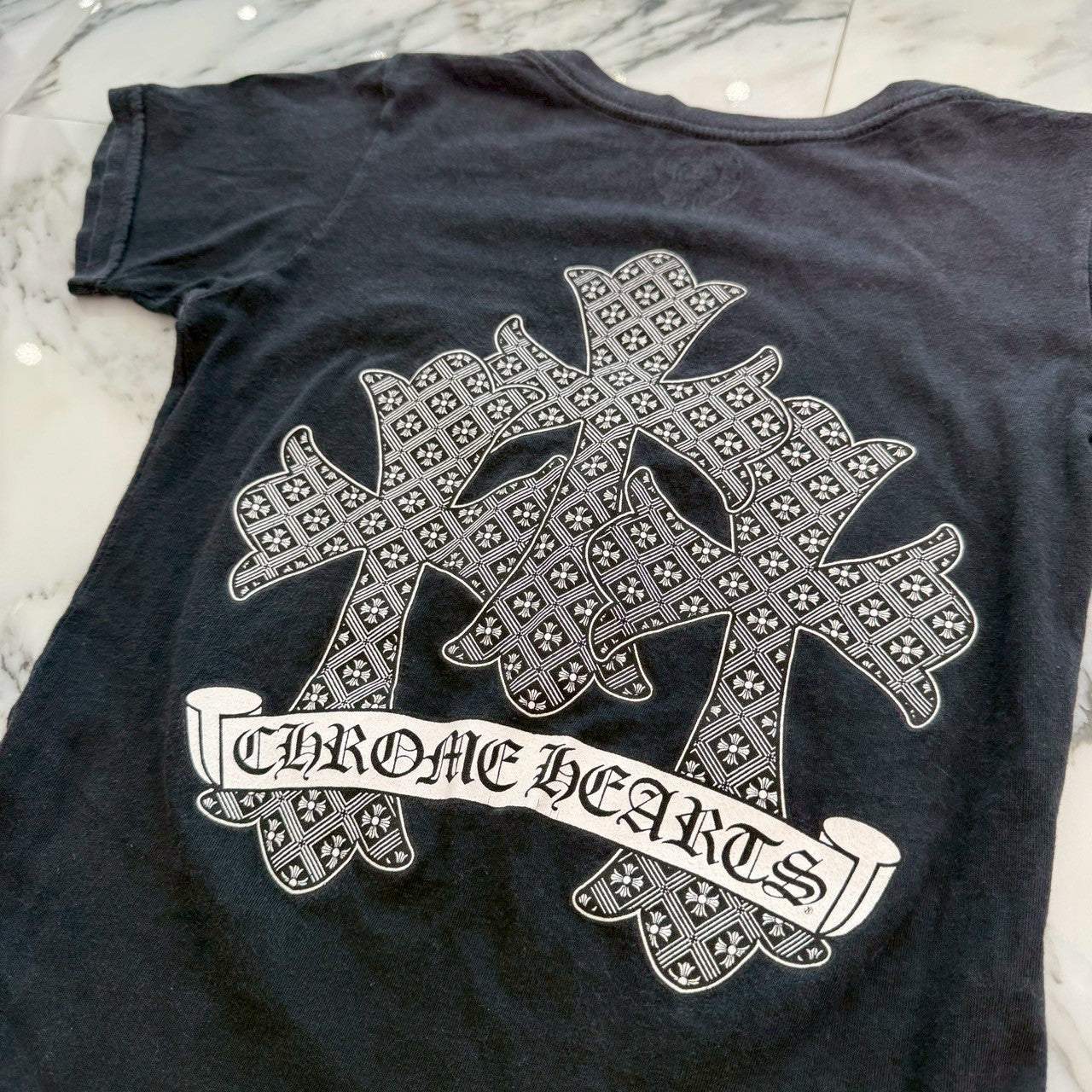 CHROME HEARTS CH Plus Pattern Triple Cross Print V Neck Tee Size