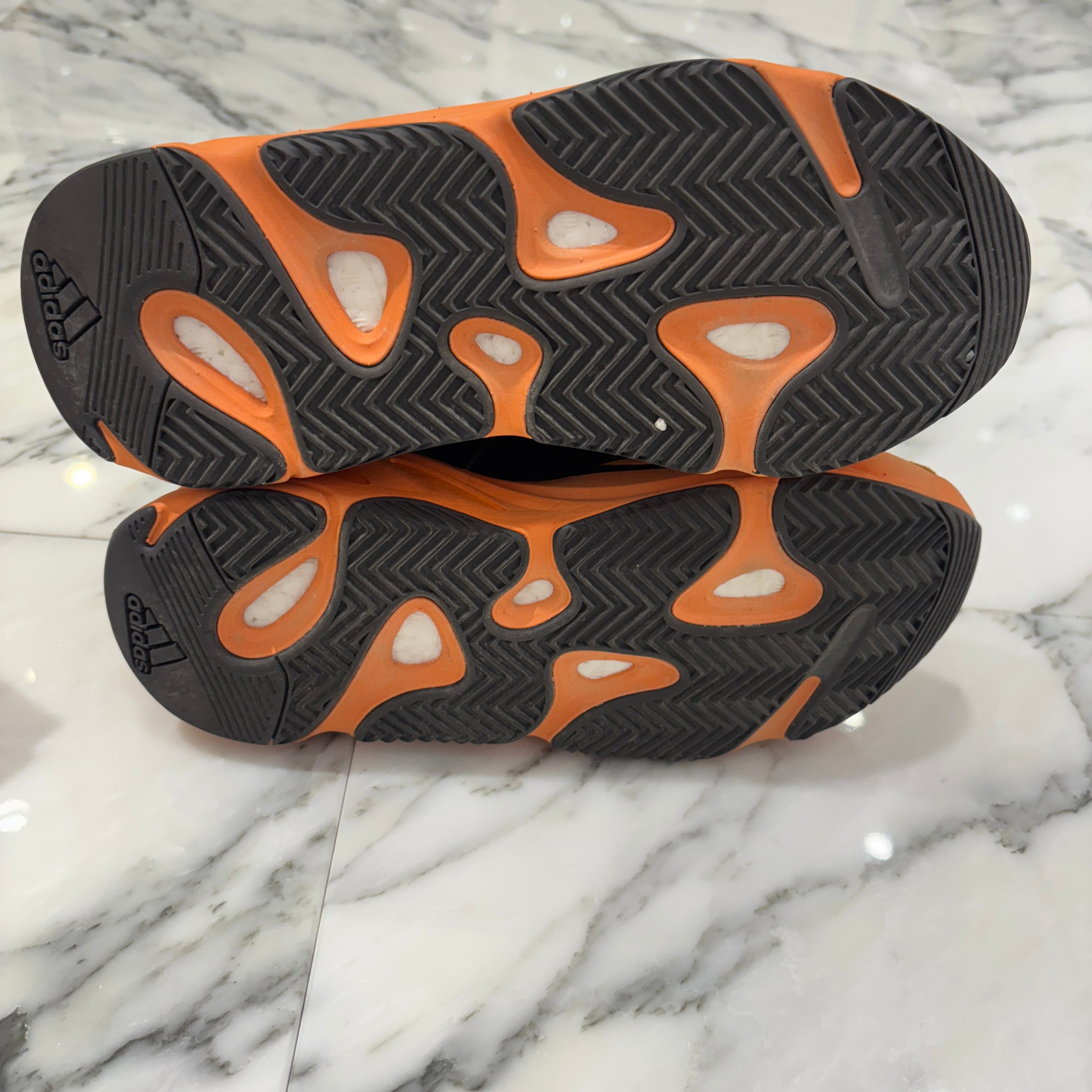 adidas × Kanye West 2023AW YEEZY BOOST 700 V3 'SUN' Sneaker G54850 Size US10(28cm) アディダス×カニエ・ウェスト イージーブーストV3 ’’サン’’ スニーカー サイズ US10(28cm)