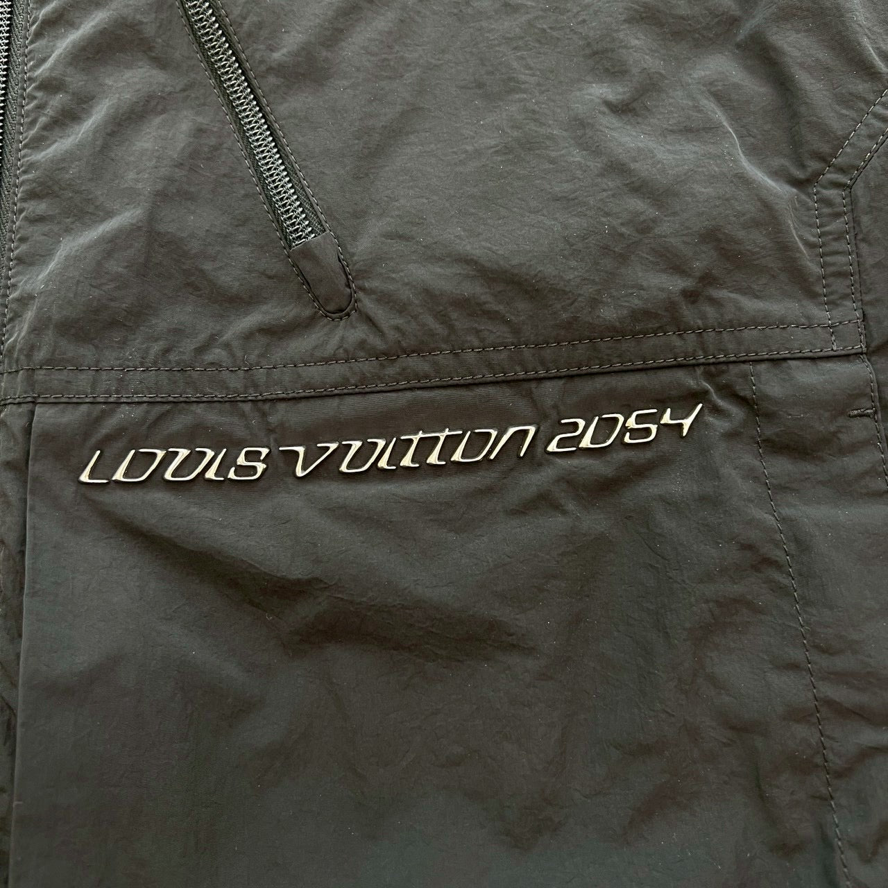 LOUIS VUITTON 2021SS LV2054 Nylon Hooded Zip Up Jacket HKB10W Size 46 ルイヴィトン LV2054 ナイロン フーデット ジップアップジャケット サイズ46