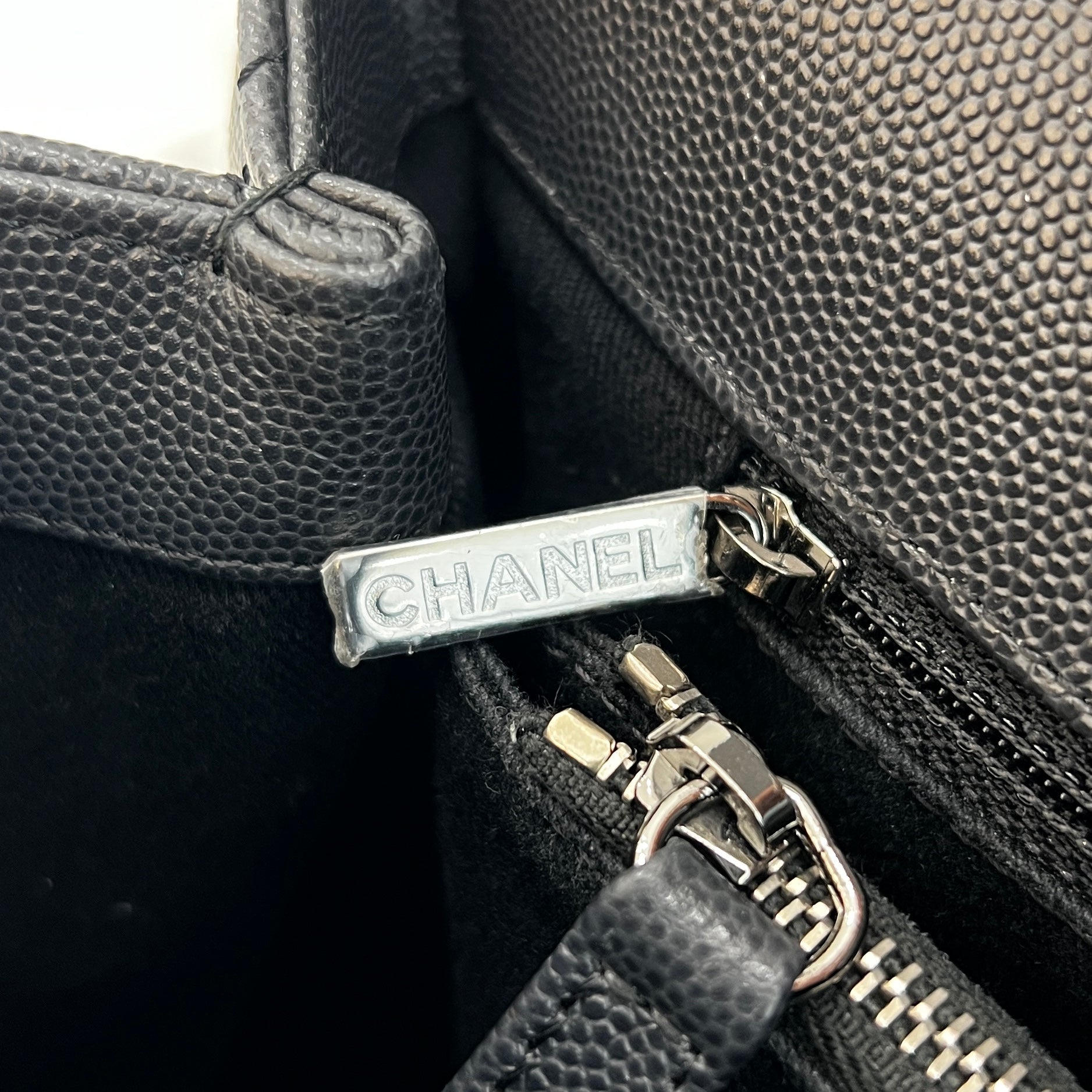 CHANEL Coco Handle 29 Leather Shoulder Bag シャネル ココハンドル 29 レザーショルダーバッグ