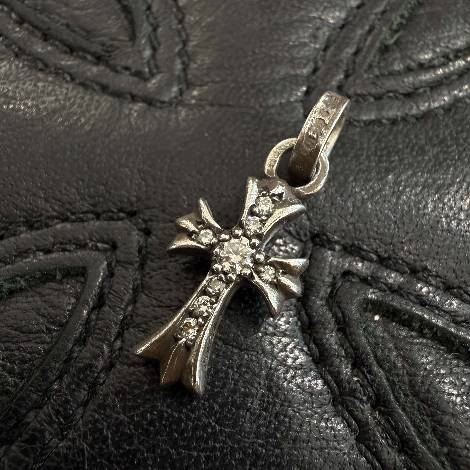 ベビーファット風　クロスペンダント CHROME HEARTS Baby Fat Cross Pave Diamond Pendant Top クロムハーツ