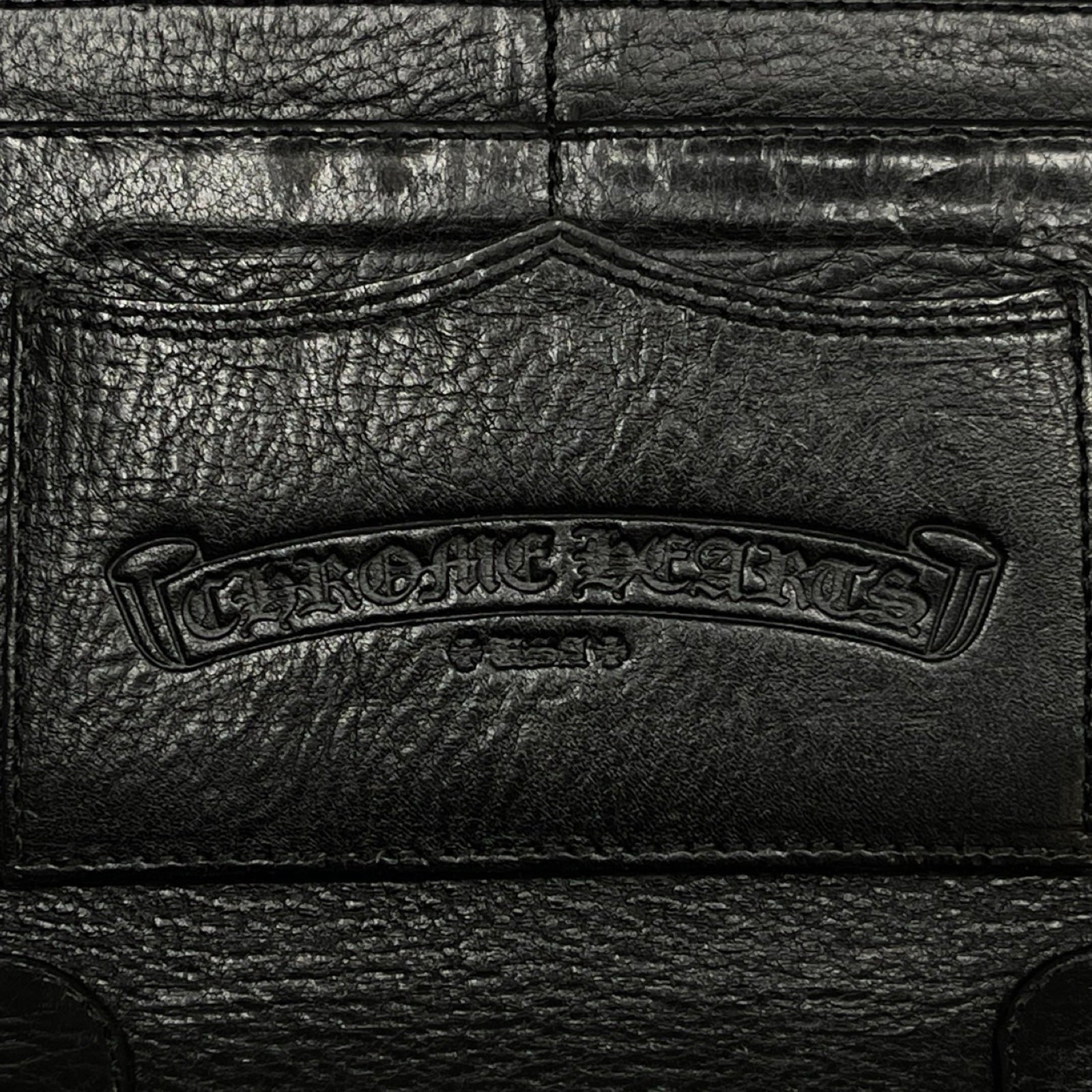 CHROME HEARTS Multi Color Cross Patch Round Zip Organizer