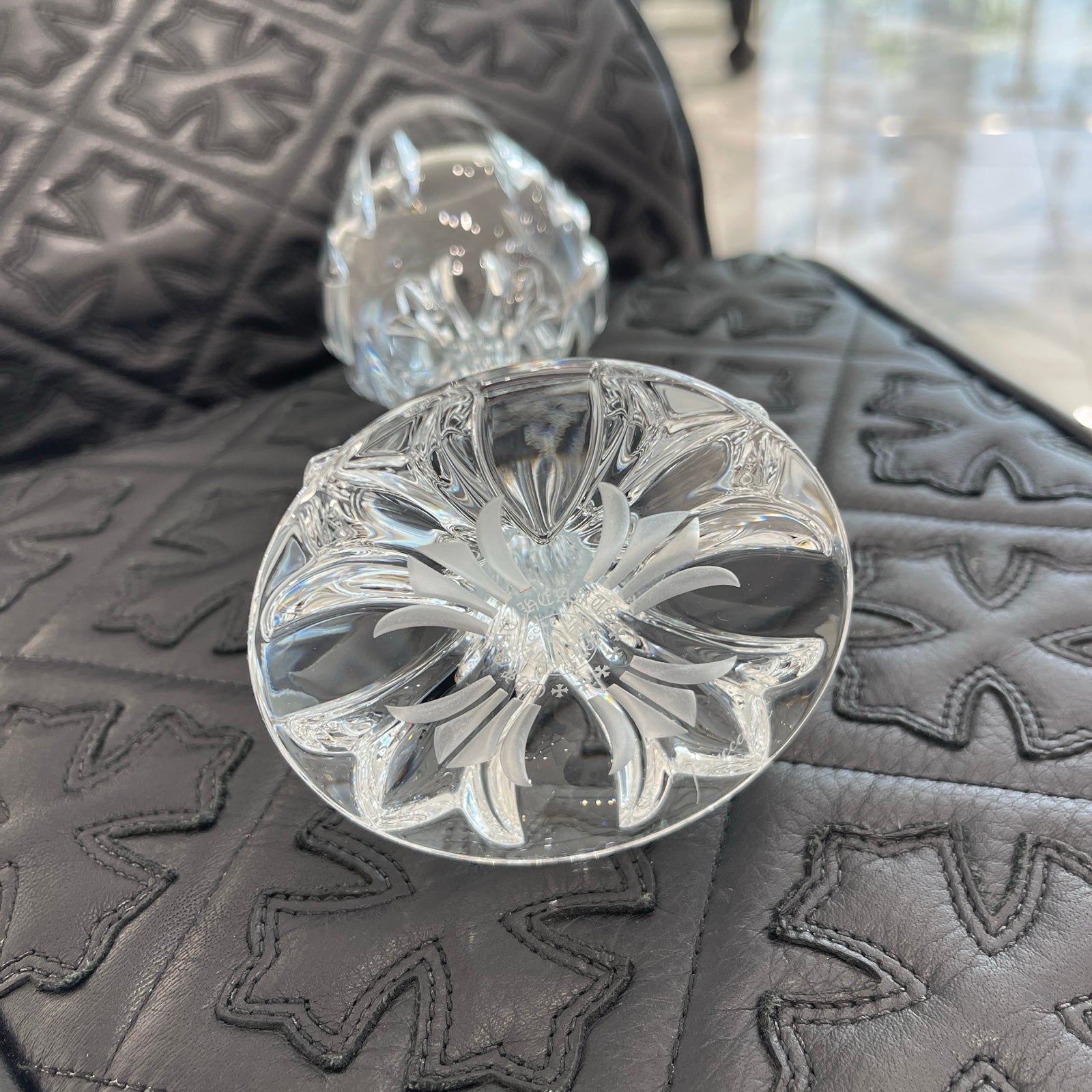 【未使用】バカラ × クロムハーツ コラボ灰皿　クリスタル　直径約17cm 楽天市場】CHROME HEARS ASH TRAY クロムハーツ アッシュトレイ 灰皿