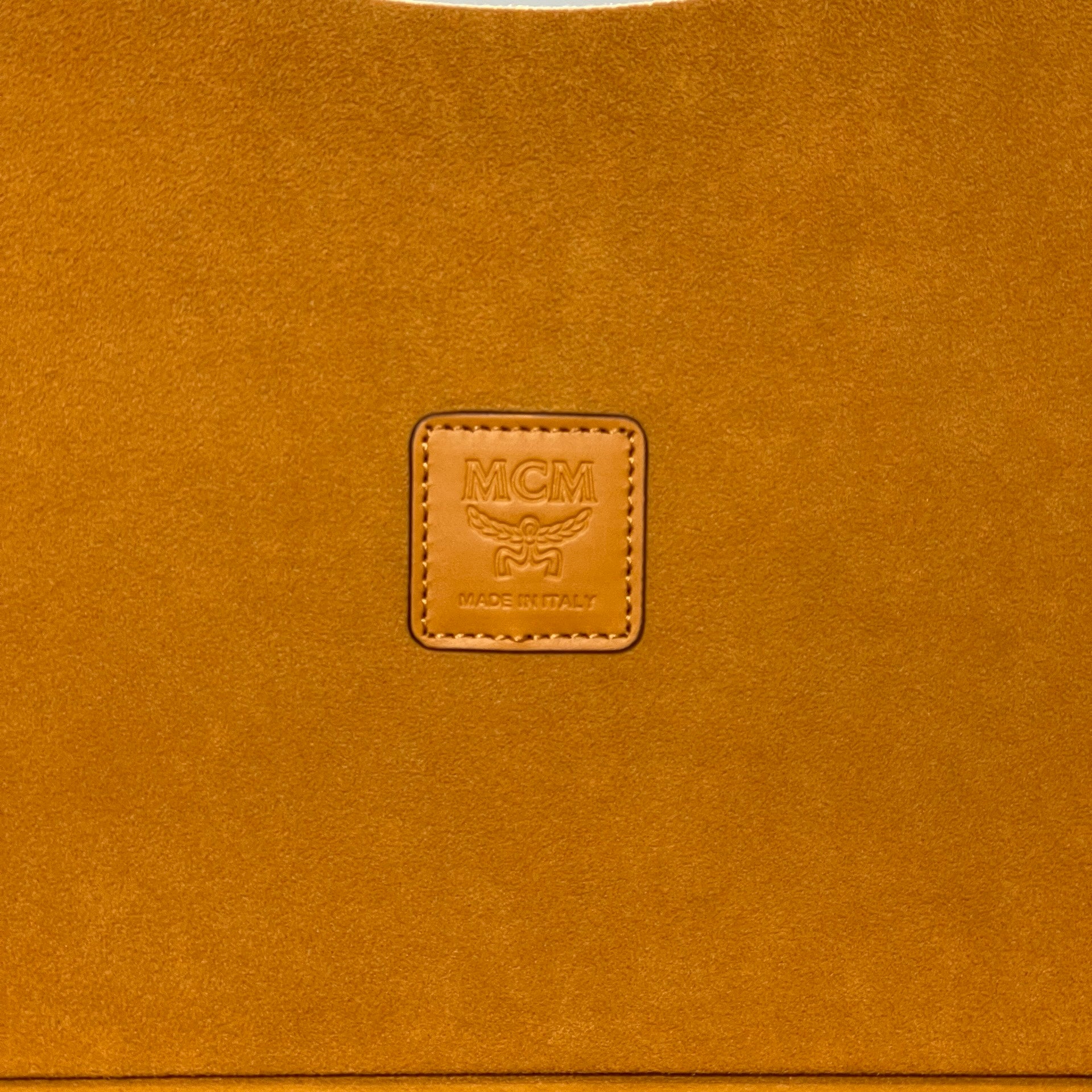 MCM × Looney Tunes 2022AW Hatbox - Visetos TRUNK エムシーエム × ルーニー・テューンズ トゥイーティー ハットボックス ヴィセトス柄 トランクケース