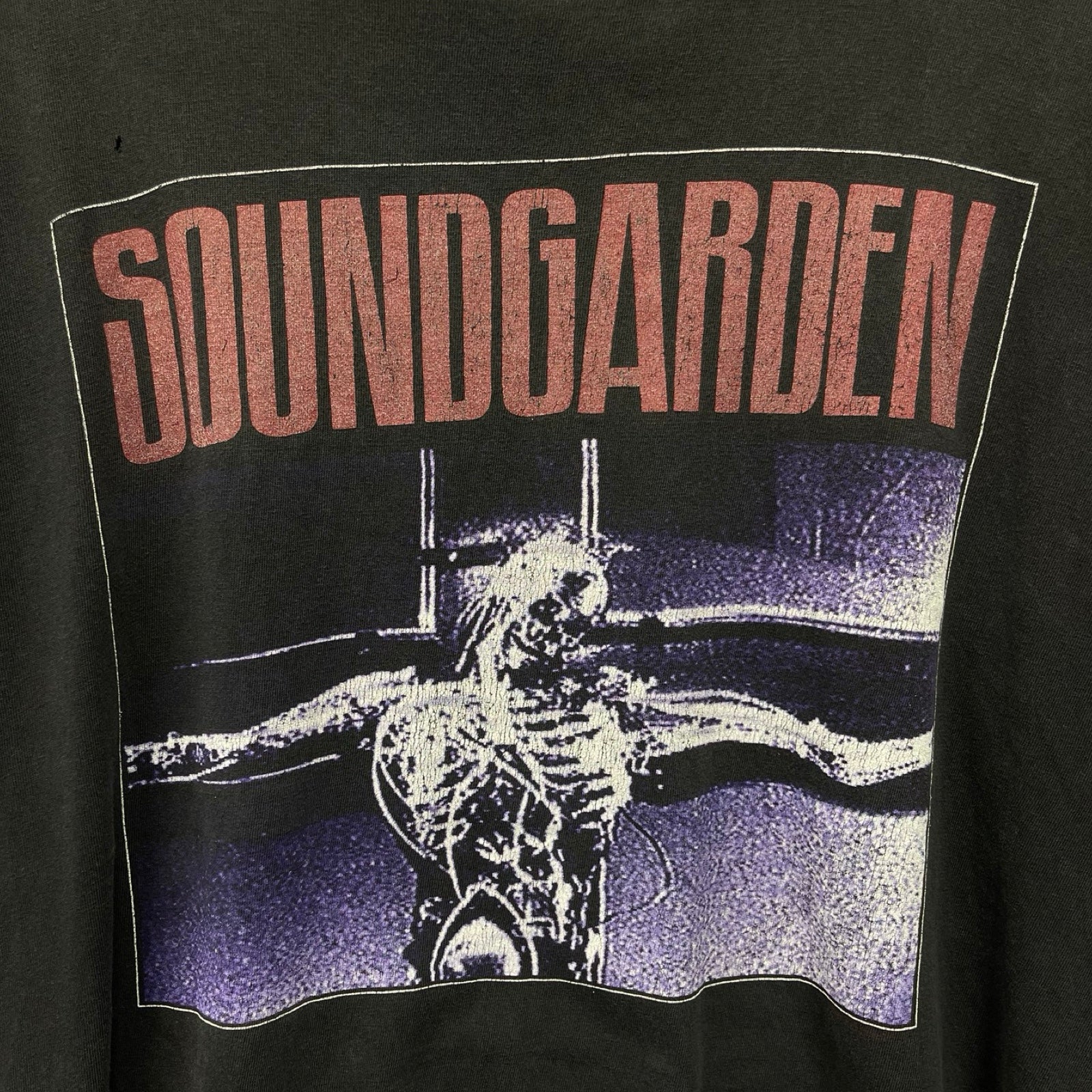 Vintage 90's SOUNDGARDEN "JESUS CHRIST POSE" S/S Tee Size XL