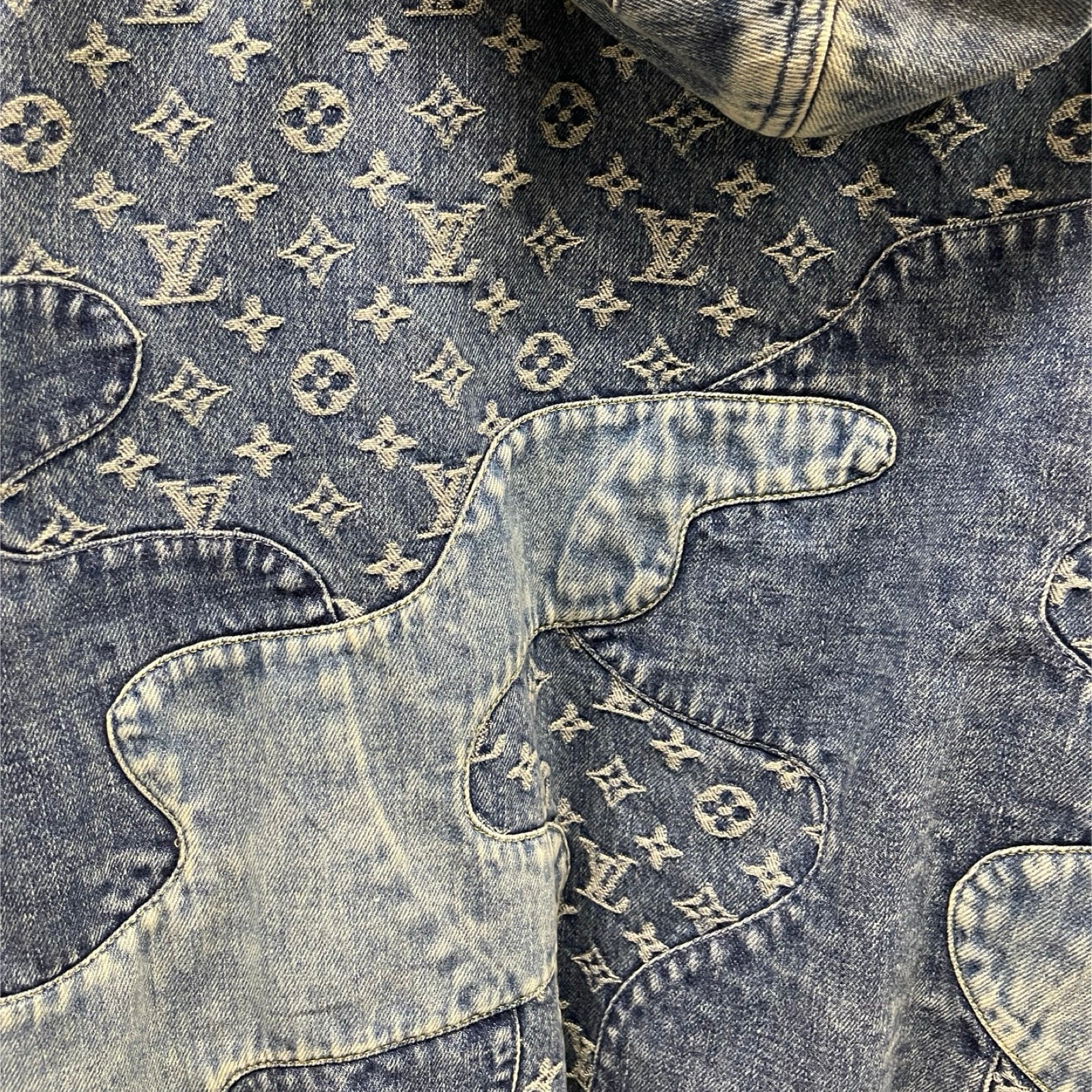 LOUIS VUITTON × NIGO 2022SS Monogram Patchwork Zip Up Denim Jacket 1A9K6E Size 48