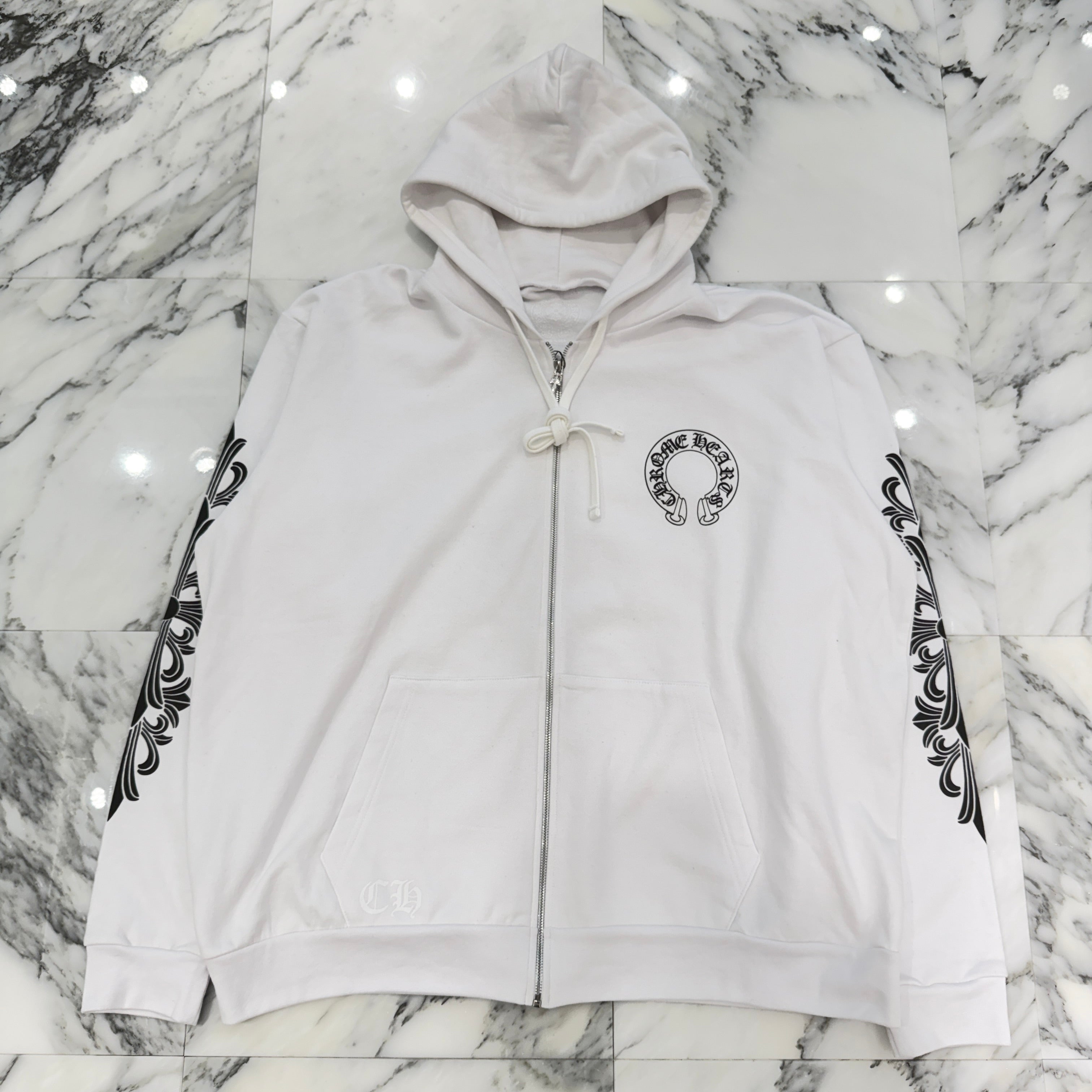 CHROME HEARTS クロムハーツ　フローラルクロス　ロンT CHROME HEARTS クロムハーツ（原本無） LONG SLEEVE フローラルクロス