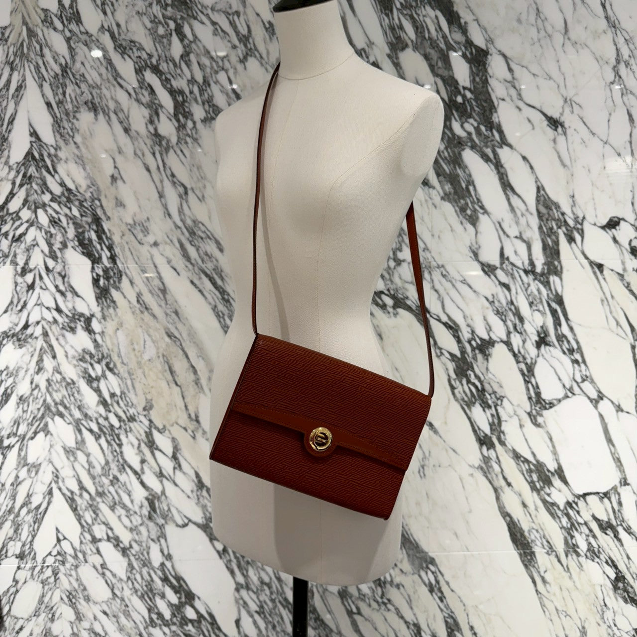 LOUIS VUITTON Epi Arsh Shoulder Bag M52573 ルイヴィトン エピ アルシュ ショルダーバッグ