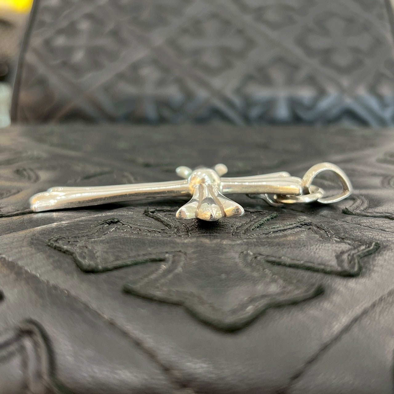 CHROME HEARTS Large Cross With Bail Pendant Top クロムハーツ ラージクロス ウィズ ベイル ペンダントトップ