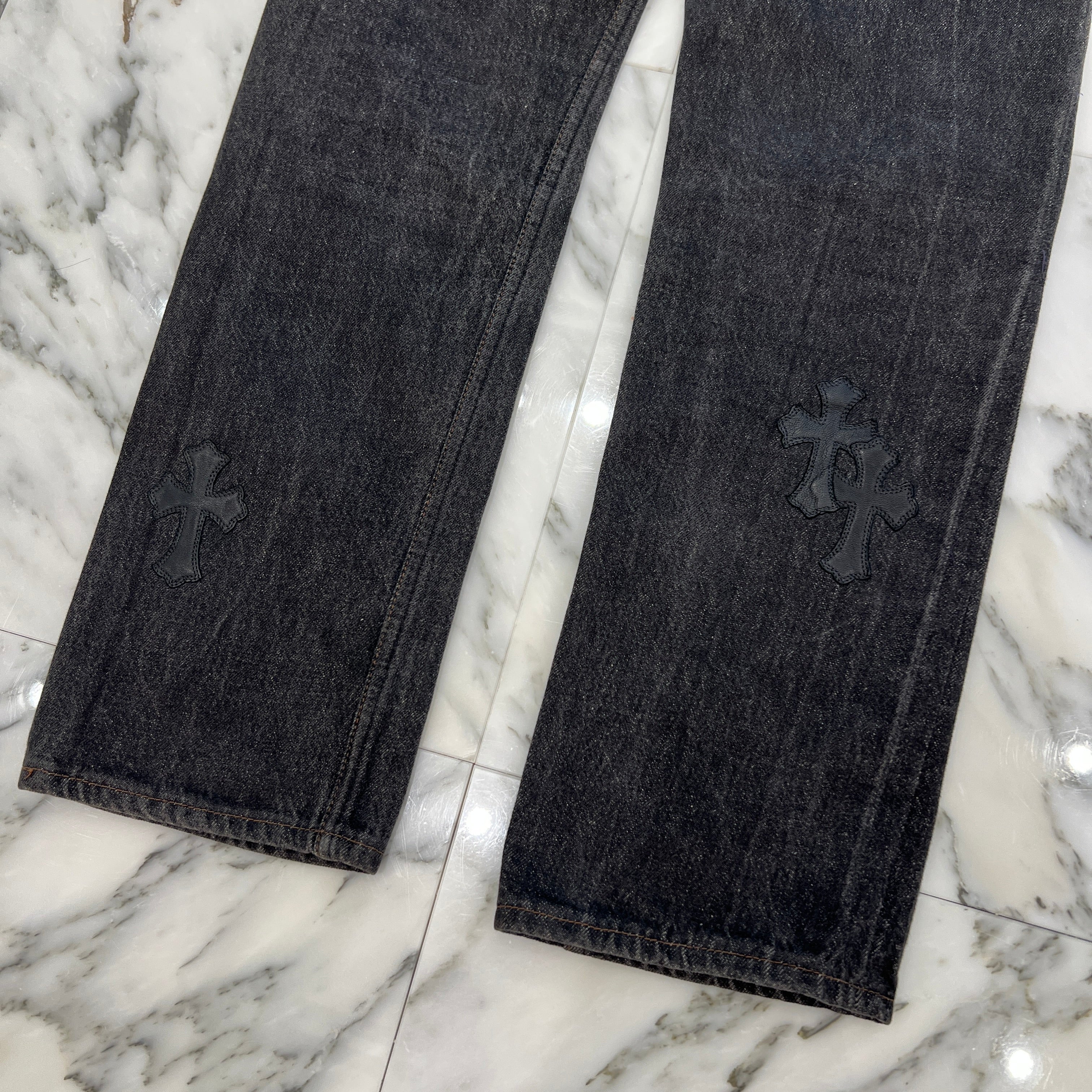 CHROME HEARTS × Levi's Body VNTG Cross Leather Patch Jeans Size 28 クロムハーツ × リーバイスボディ ヴィンテージ クロスレザーパッチ ジーンズ デニムパンツ サイズ28