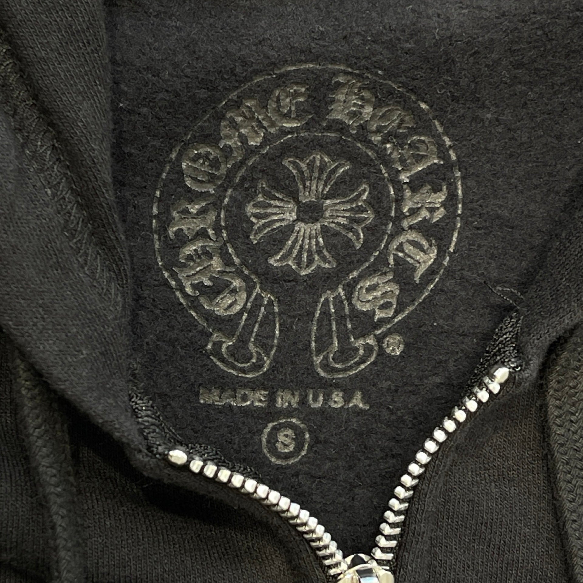CHROME HEARTS Cemetery Cross Scroll Logo Label Zip Up Hoodie Size L クロムハーツ セメタリークロス スクロールロゴラベル ジップアップフーディー サイズL