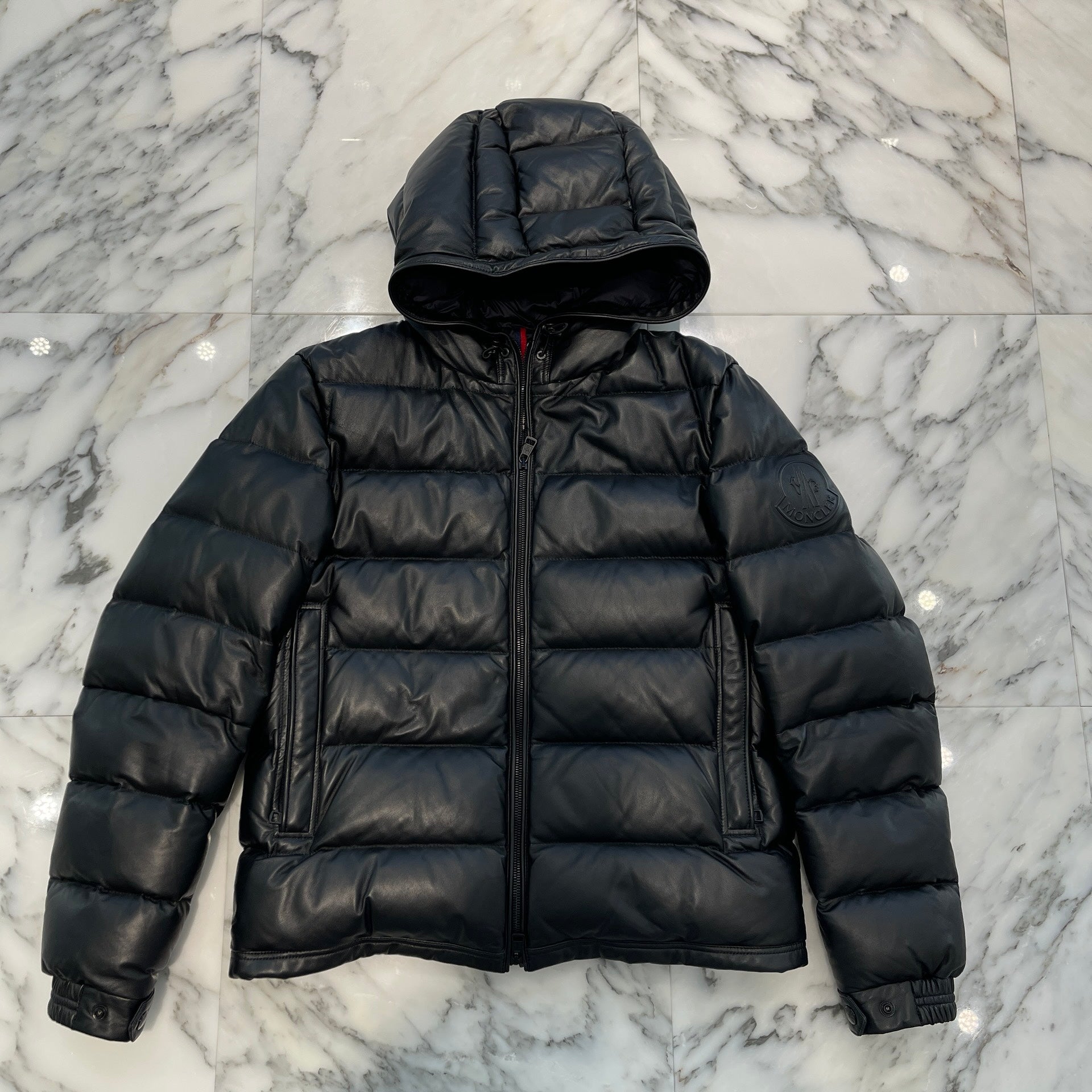 MONCLER 2020AW GEBROULAZ GIUBBOTTOL eather Down Jacket  F20911A596003 size 1 モンクレール ゲブロウラズ レザーダウンジャケット サイズ 1