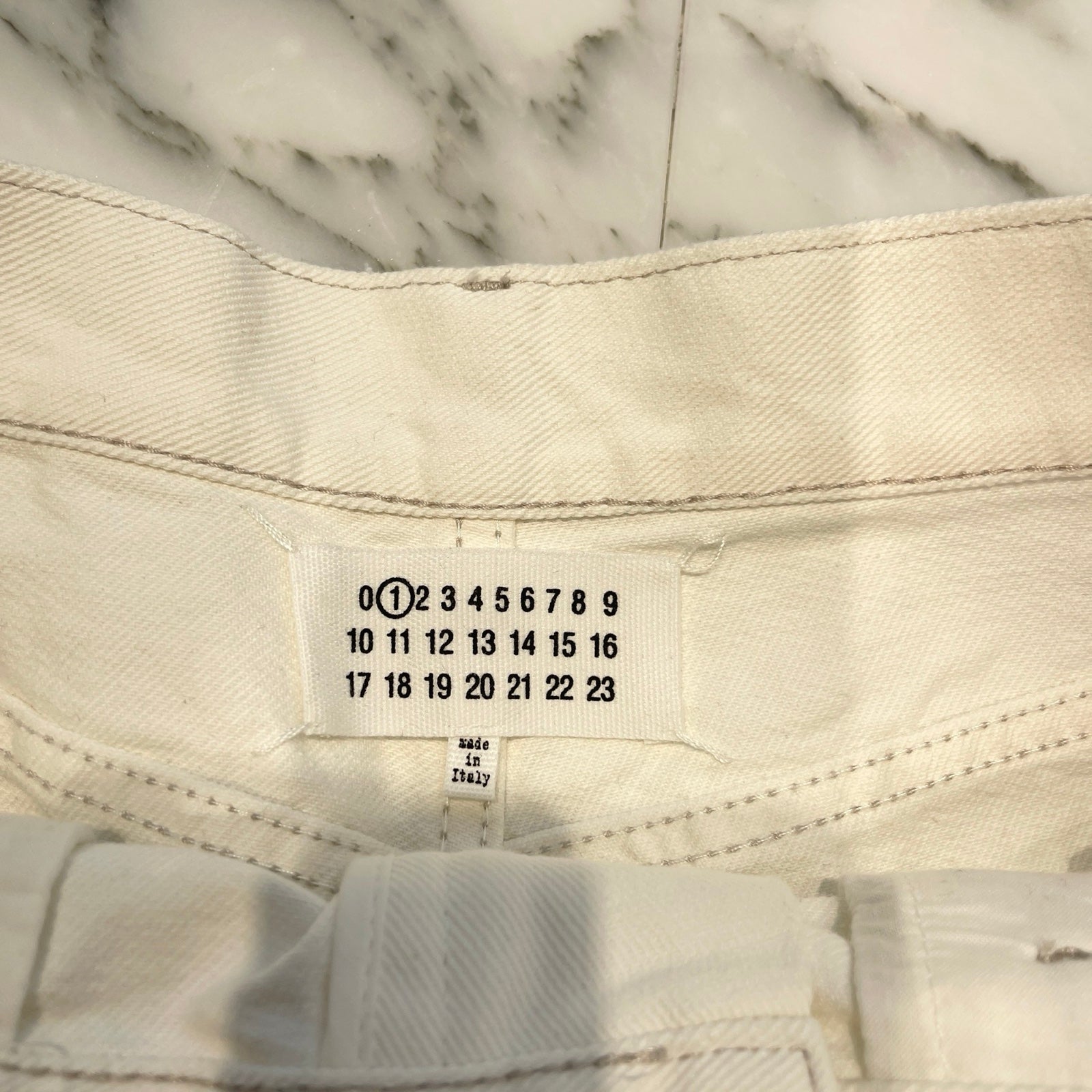 Maison Margiela 2020AW 1 JEANS Slash Detail Cut Off Denim Pants S51LA01006 S47399 Size 44 メゾンマルジェラ 1ジーンズ スラッシュディティール カットアウト デニムパンツ サイズ44