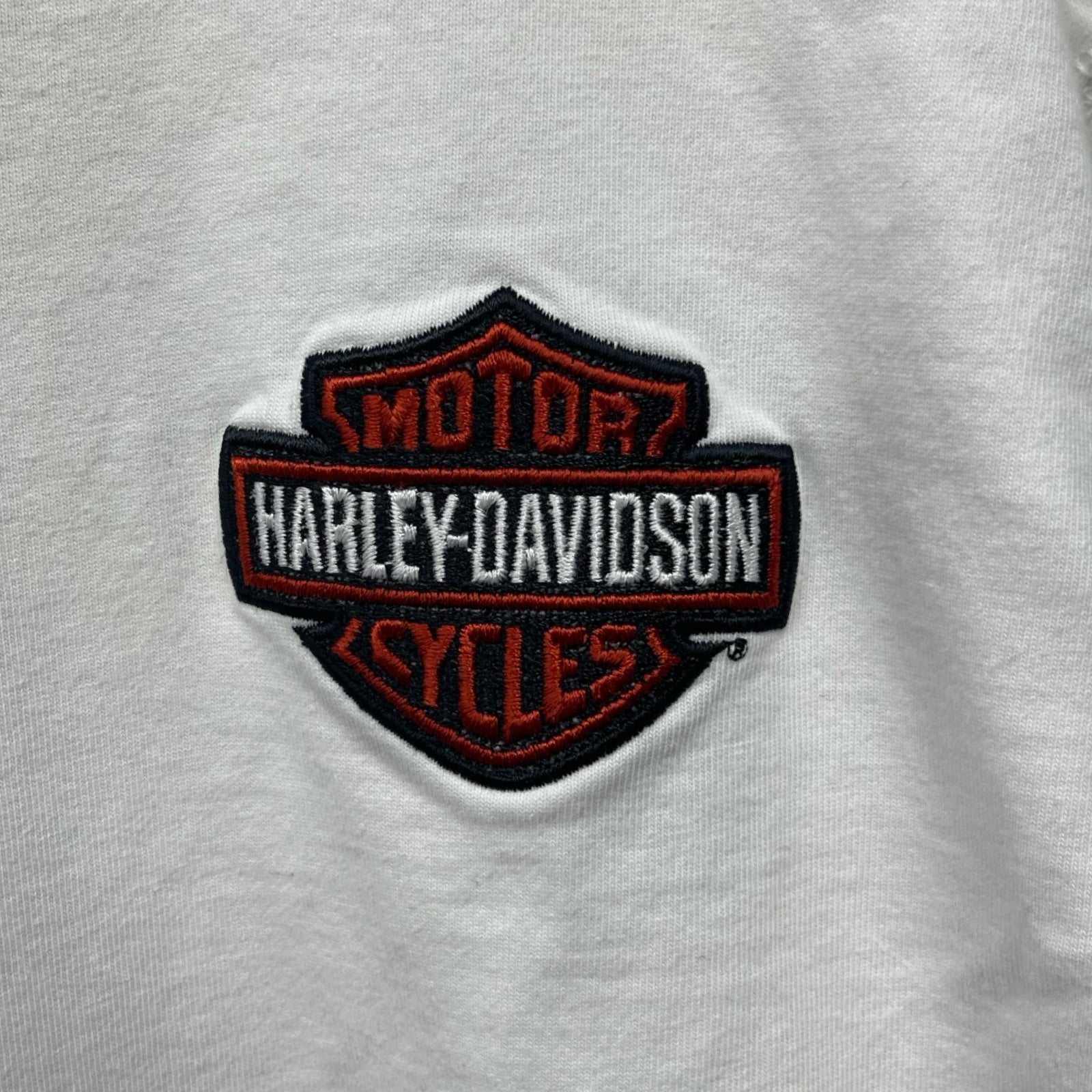 Vintage 00's Harley-Davidson Logo Patch L/S Tee Size XL