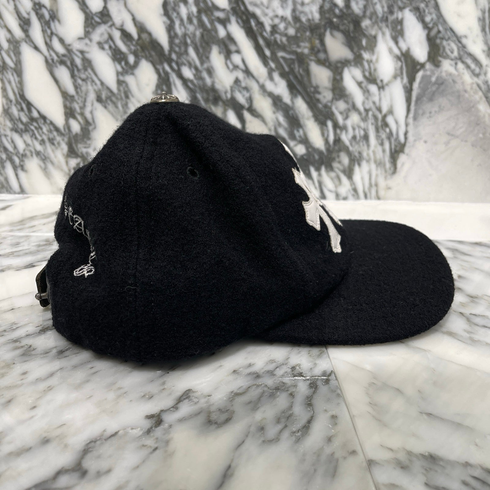 クロムハーツ ウールキャップ CH レザーchrome hearts CHROME HEARTS クロムハーツ CH CRS LEATHER SPIDER CAP CHクロス付