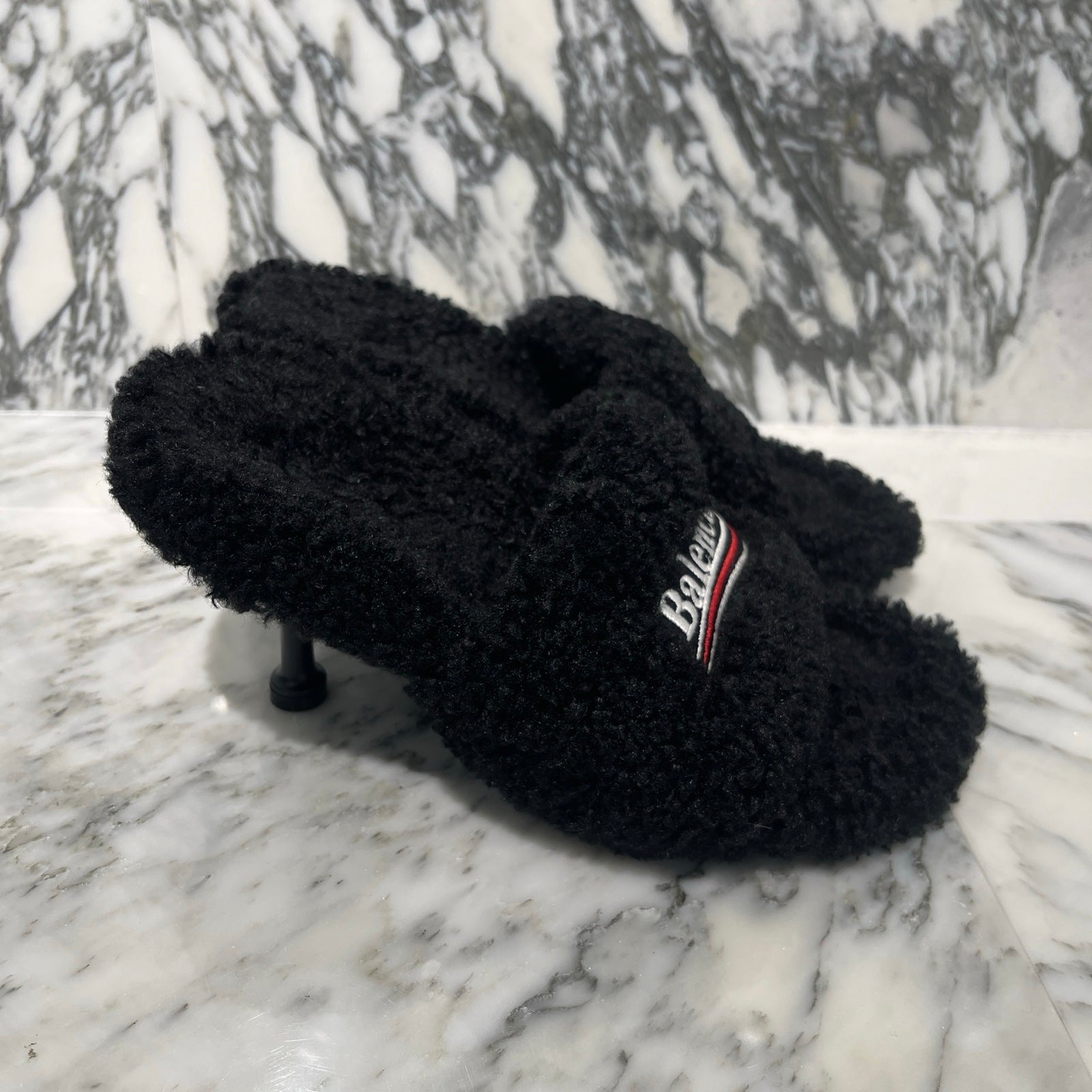 BALENCIAGA 2021SS Campaign Logo Embroidery Boa Fabric Pumps Size 38 バレンシアガ キャンペーンロゴ刺繍 ボア素材 パンプス サイズ38