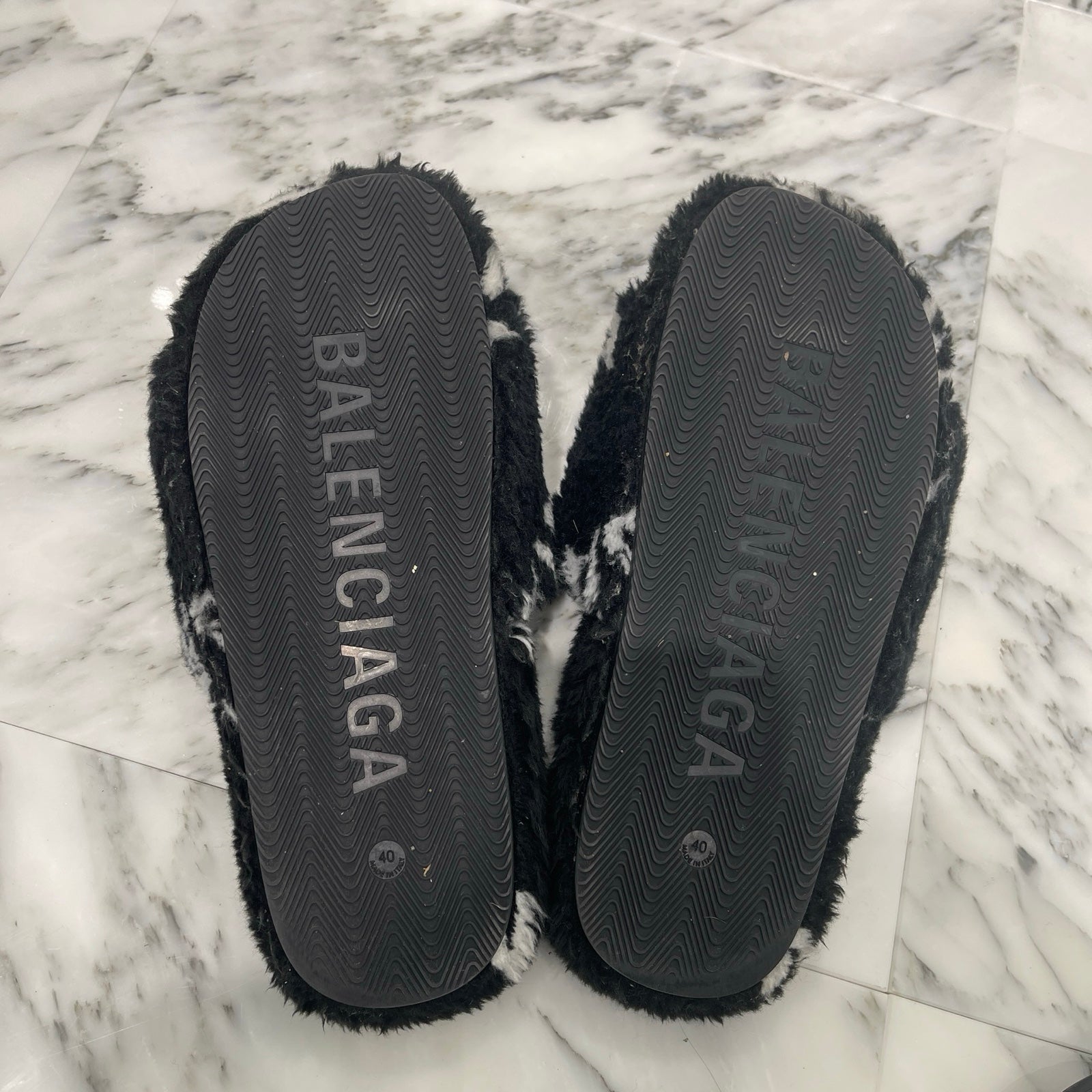 BALENCIAGA 2019AW FURRY SLIDE FAKE FUR SANDLES 624515 Size 40 バレンシアガ ファーリィスライド フェイクファー サンダル サイズ40