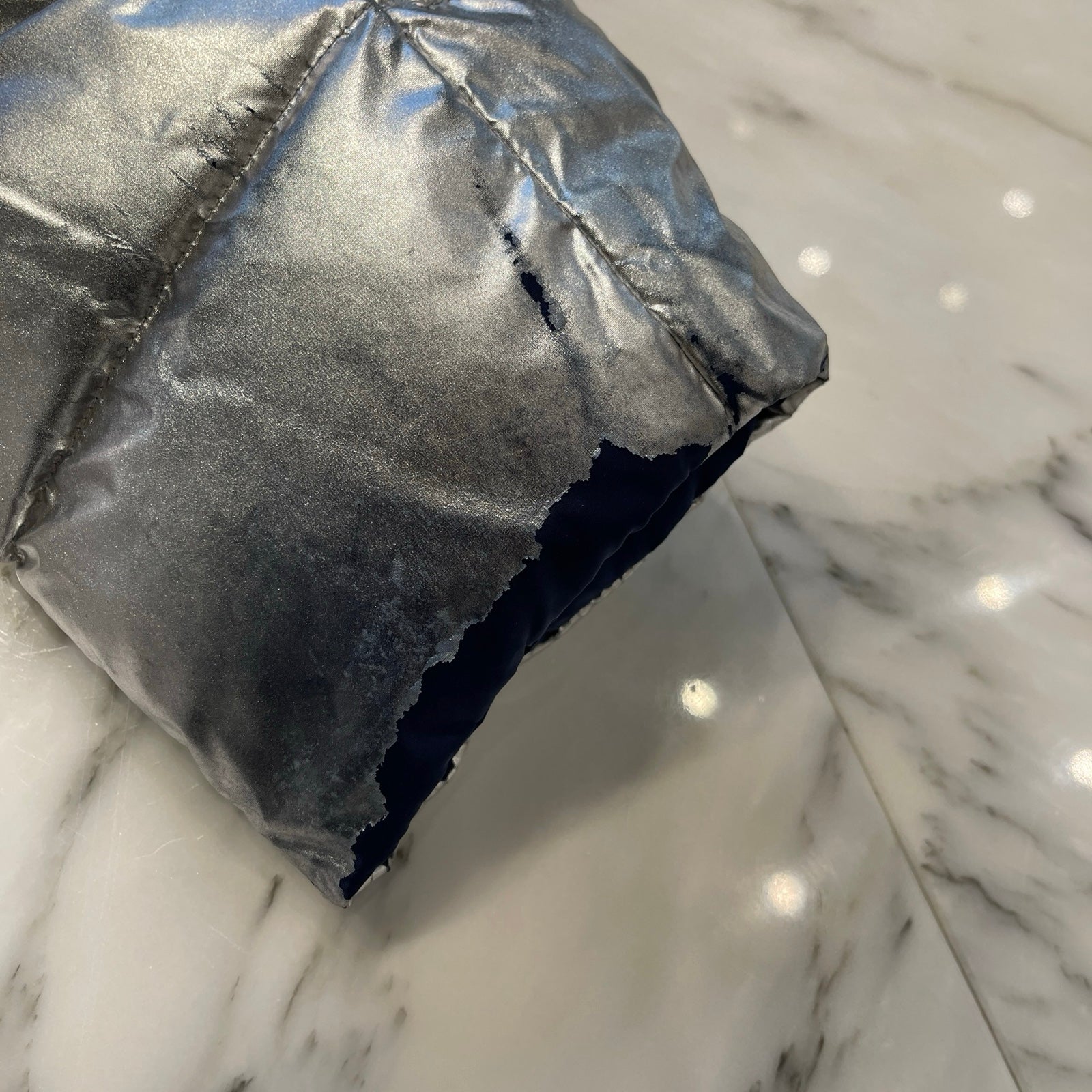 Salvatore Ferragamo Rubber Logo Patch Reversible Down Jacket Size 46 サルヴァトーレ フェラガモ ラバーロゴパッチ リバーシブル ダウンジャケット サイズ46