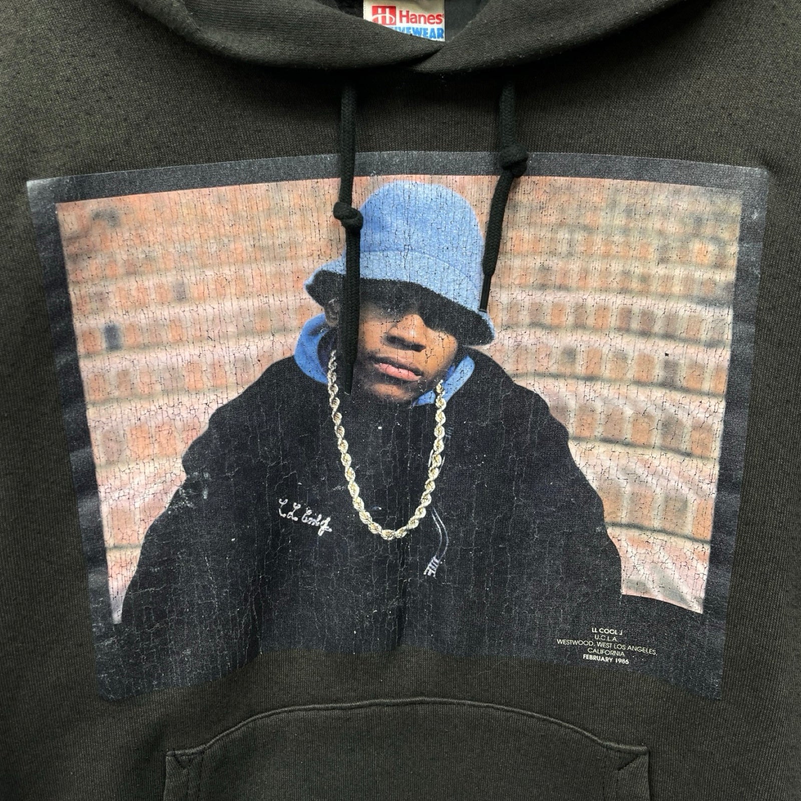 Vintage Hanes LL Cool J "Fuck You Heroes" Print Hoodie Size M
