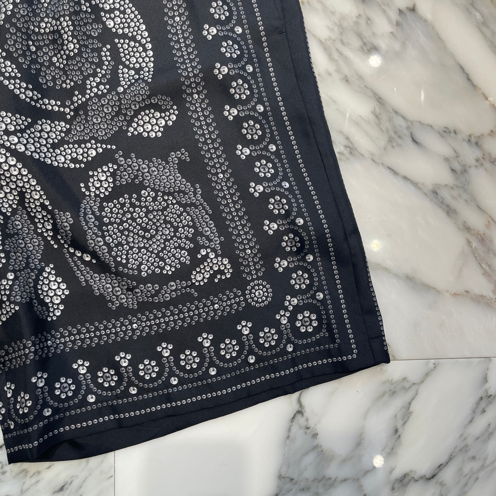 VERSACE 2023SS Repeat Baroque Silk Shorts 10024761A06140 Size 54