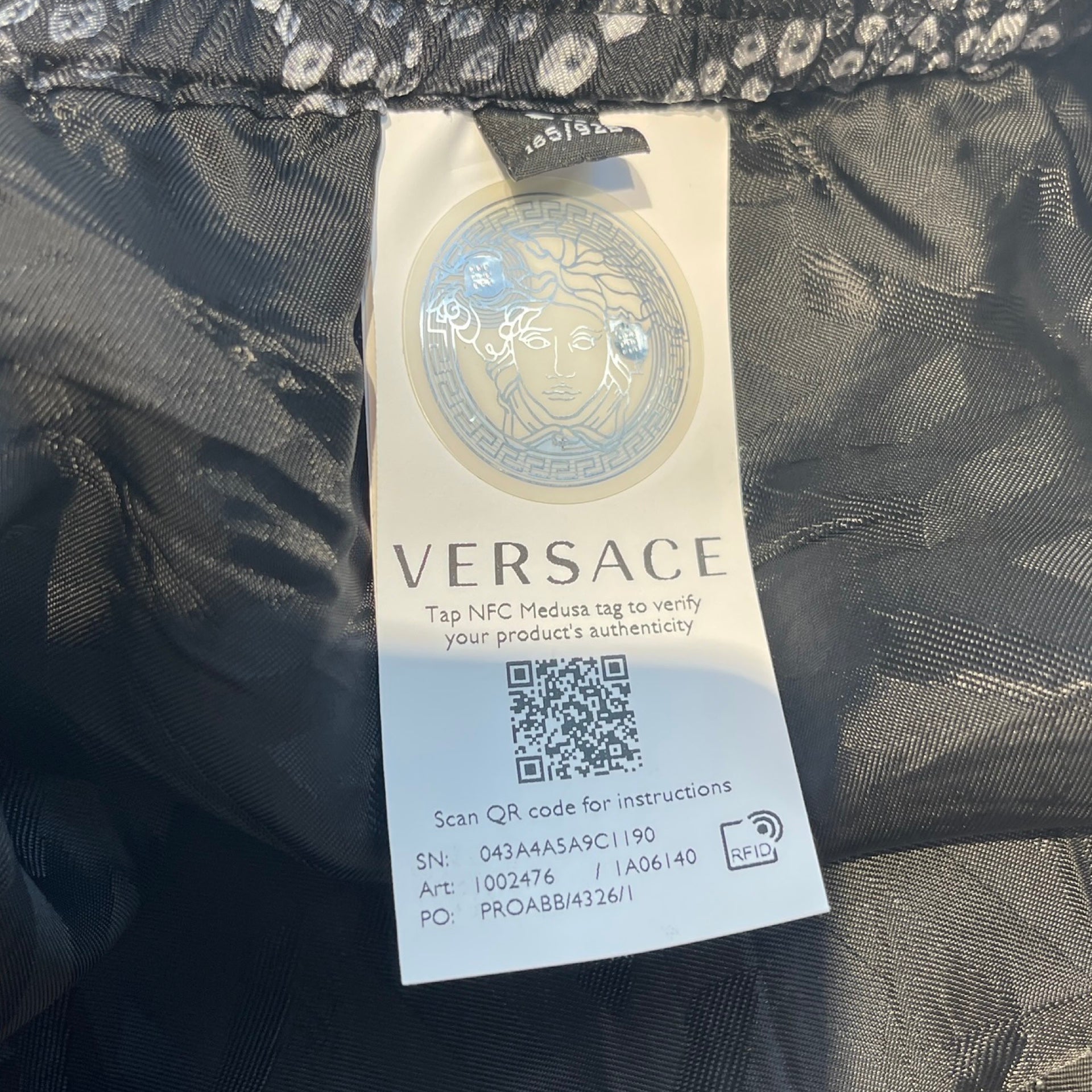 VERSACE 2023SS Repeat Baroque Silk Shorts 10024761A06140 Size 54