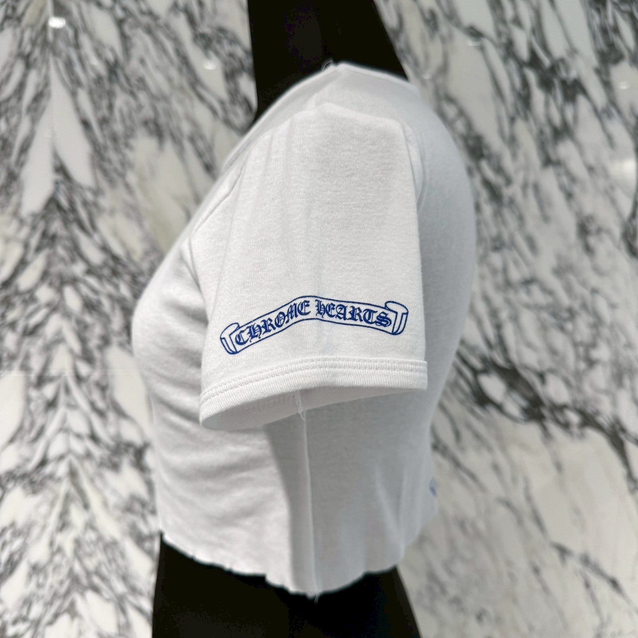 CHROME HEARTS × The Rolling Stones Lip & Tongue Neck Logo Tee Size ONE SIZE（68-112） クロムハーツ×ローリングストーンズ リップアンドタンネックロゴ Tシャツ サイズONE SIZE（68-112）