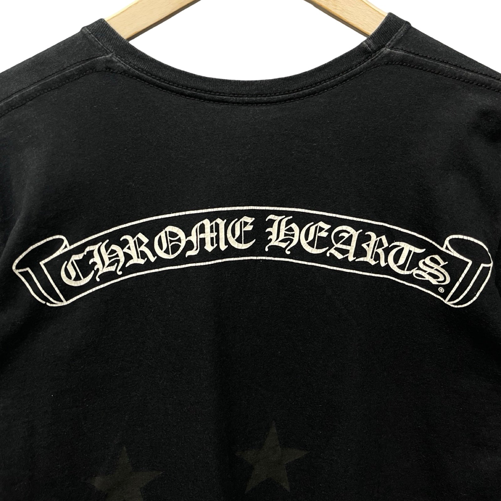 CHROME HEARTS Scroll Label Horseshoe Star Tee Size M