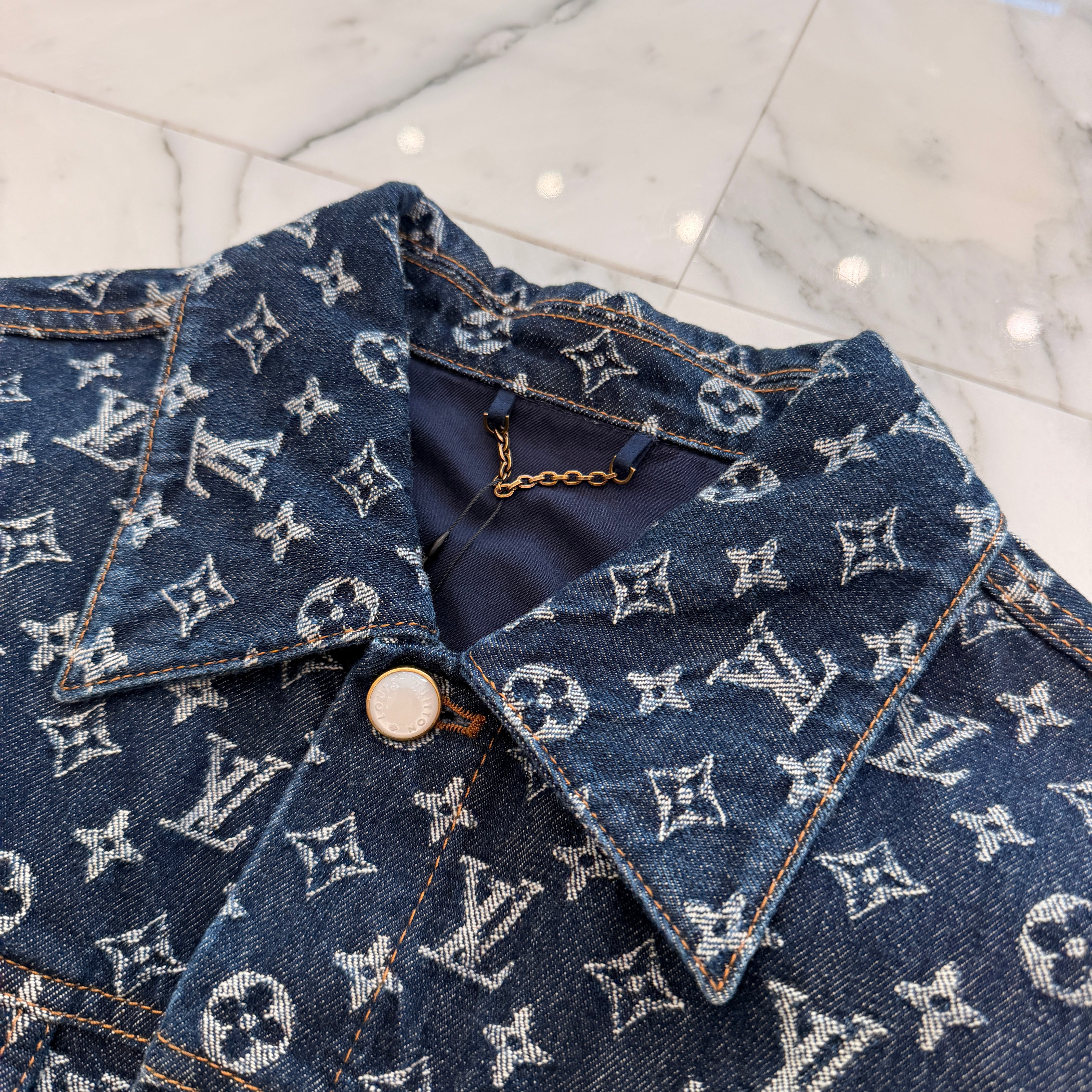 LOUIS VUITTON 2024AW Monogram Jacquard Denim Jacket 1AFWWU Size 44 ルイヴィトン モノグラムジャガードデニムジャケット サイズ44