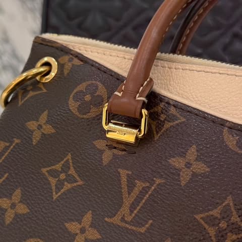 LOUIS VUITTON Monogram PALLAS BB Shoulder Bag M43765 ルイヴィトン モノグラム パラスBB ショルダーバッグ