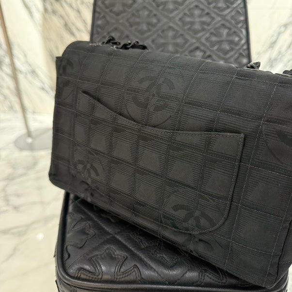 CHANEL Vintage New Travel Line All Black Chain Shoulder Bag A15285