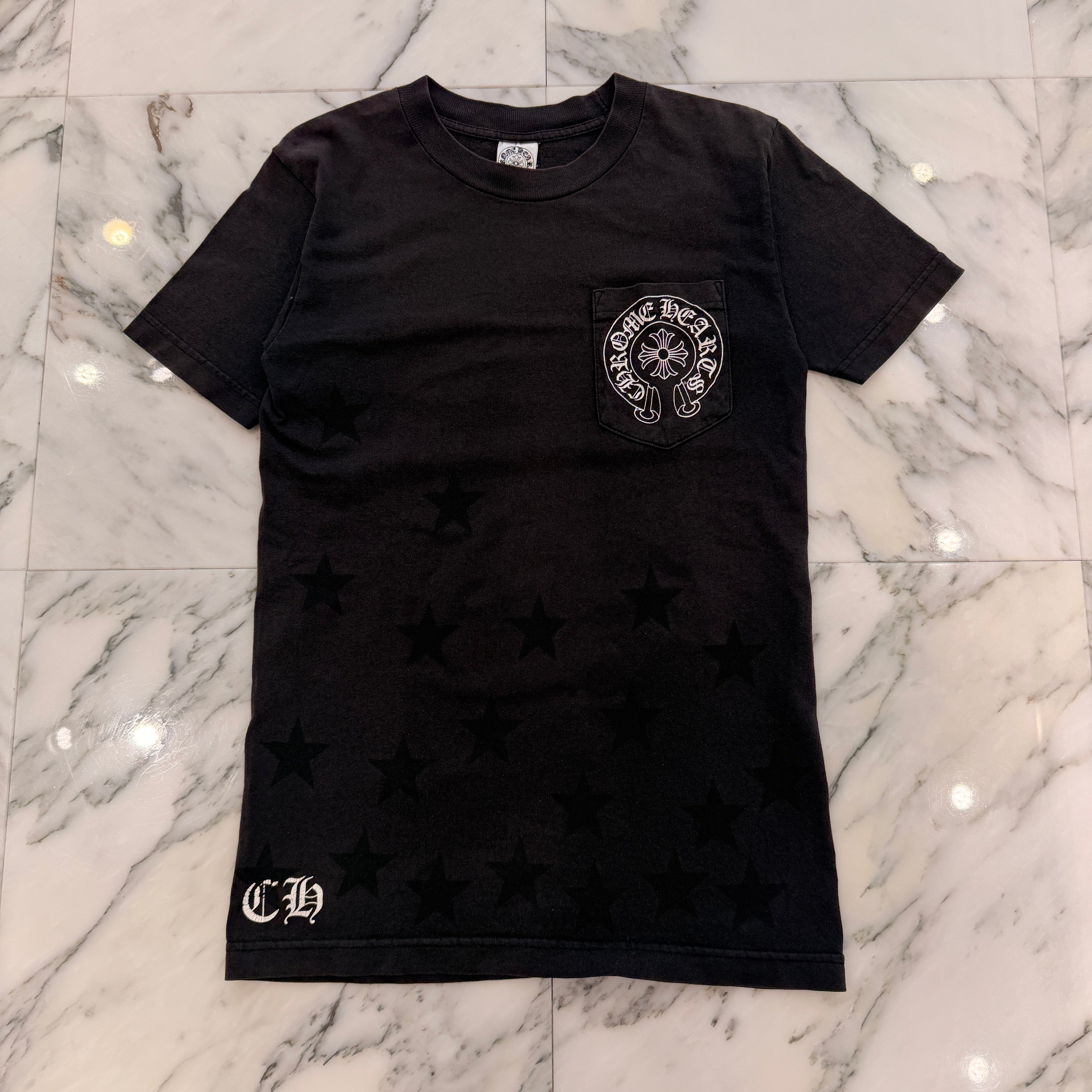 CHROME HEARTS Scroll Label Logo Star Print Tee Size S クロムハーツ スクロールラベルロゴ スタープリント Tシャツ サイズS