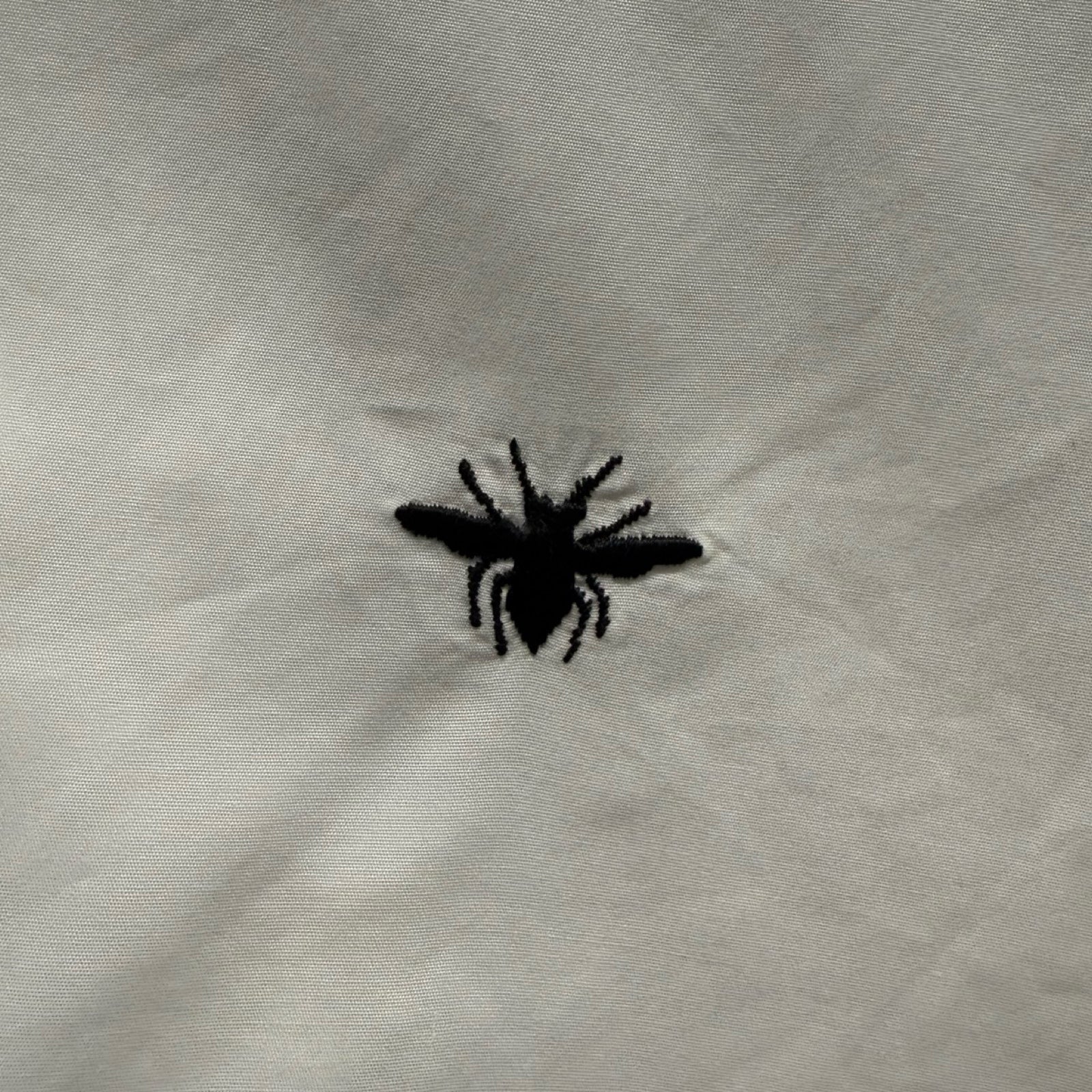 DIOR 2017SS Bee Embroidered Dress Shirt 733C518B1581 Size 39